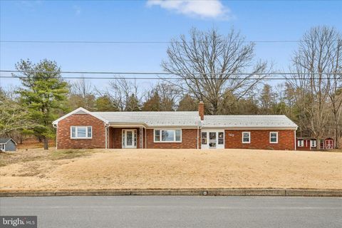 Homes For Sale - 145 Gerald Avenue<br/> ORWIGSBURG, PA 17961