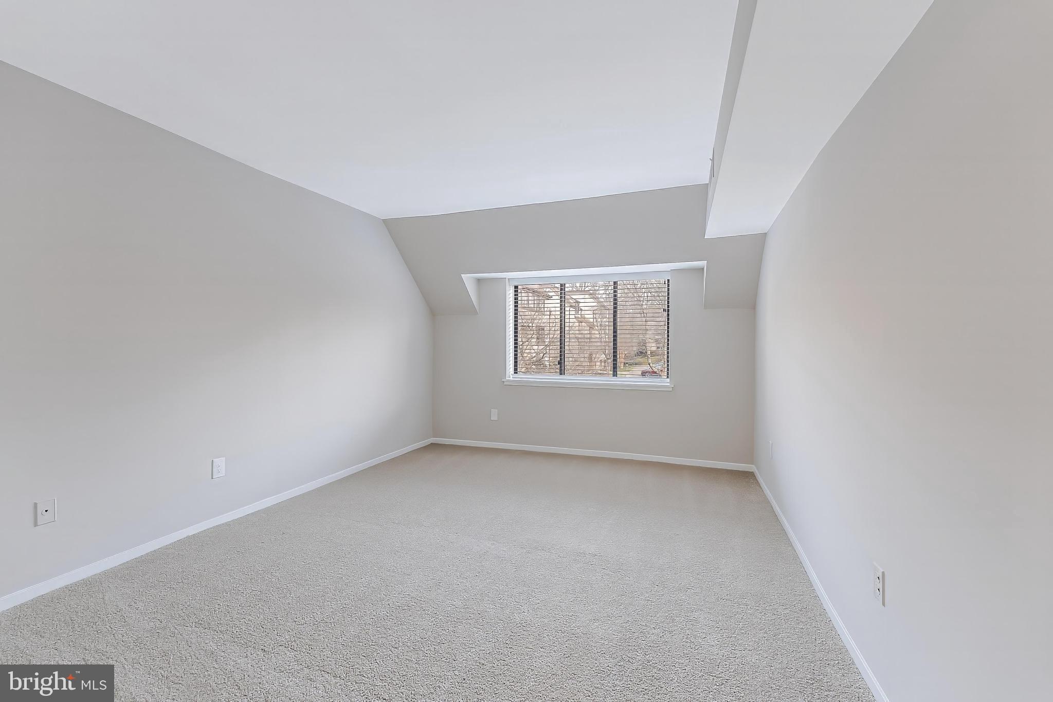 BENTANA PARK - Residential Lease