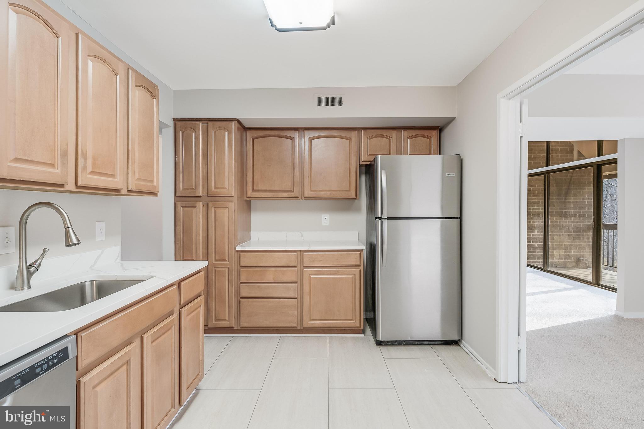 BENTANA PARK - Residential Lease