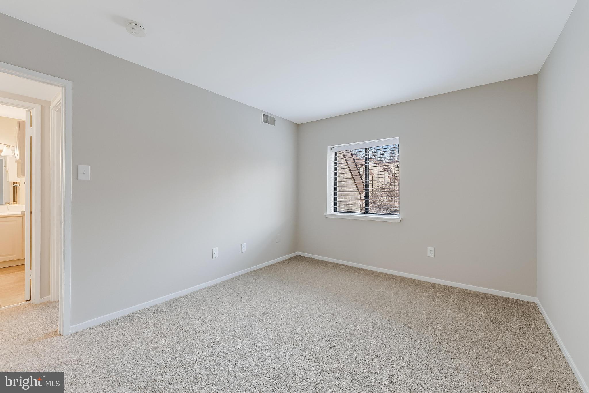 BENTANA PARK - Residential Lease