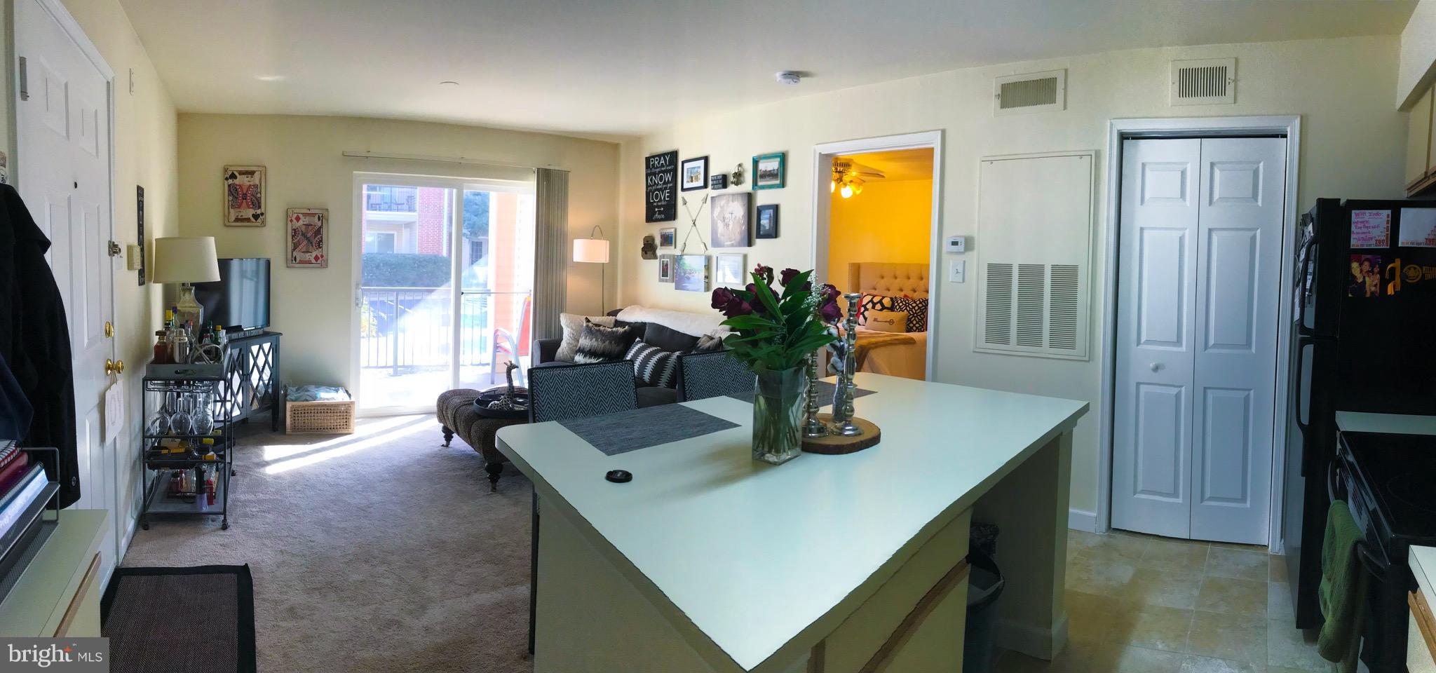 POINTE AT PARK CENTER - Residential