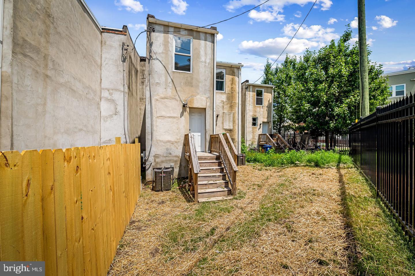 PENN NORTH - Residential Lease