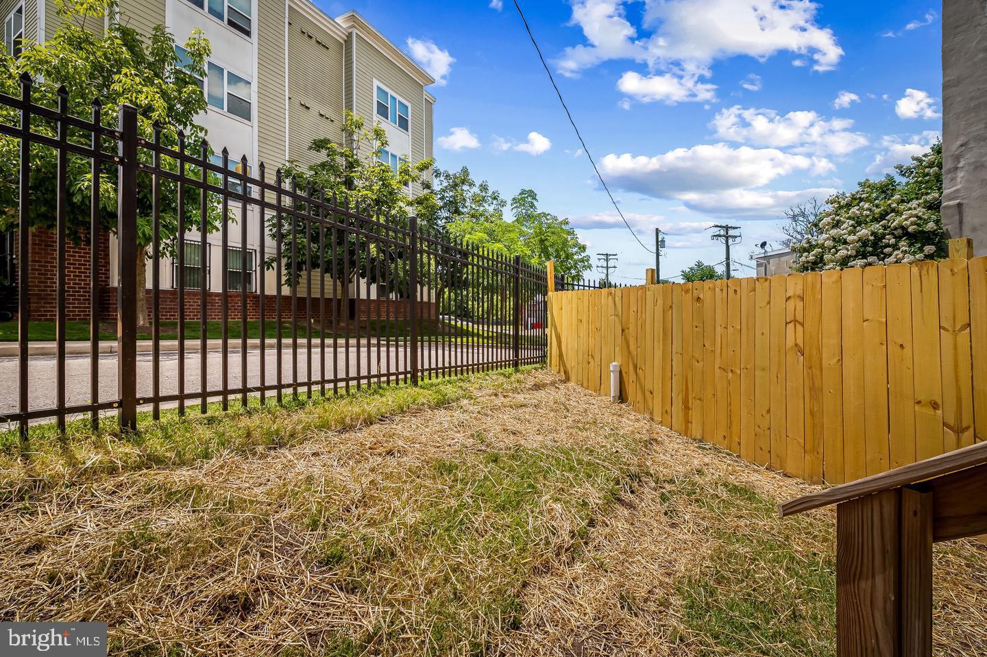 PENN NORTH - Residential Lease