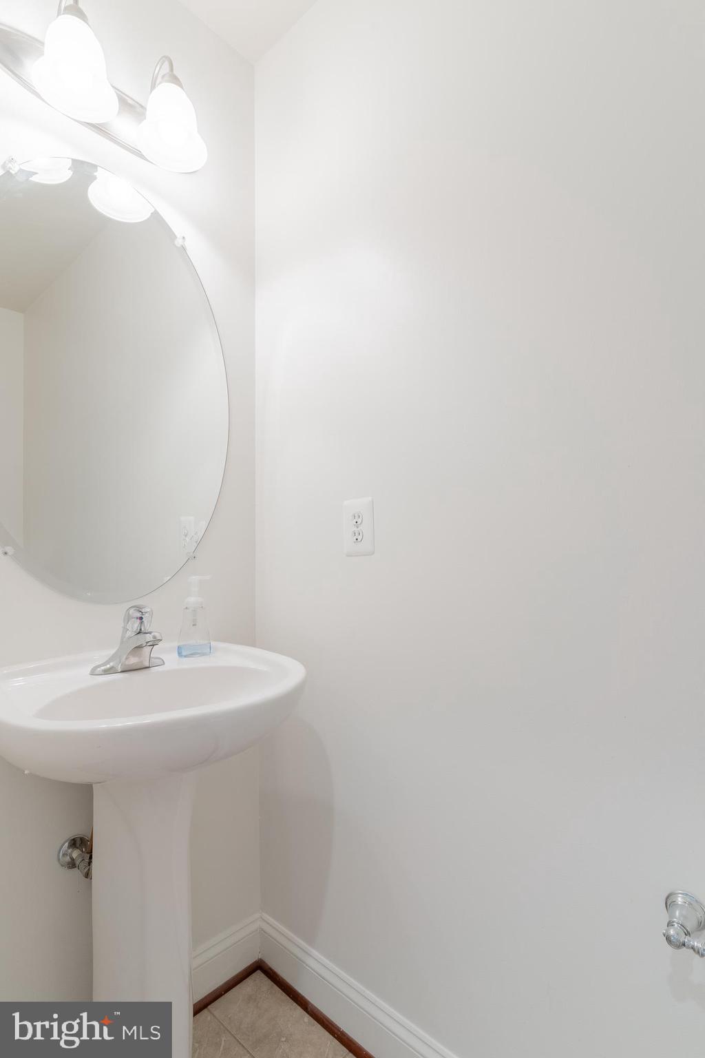 SOUTH MARKET - Residential Lease