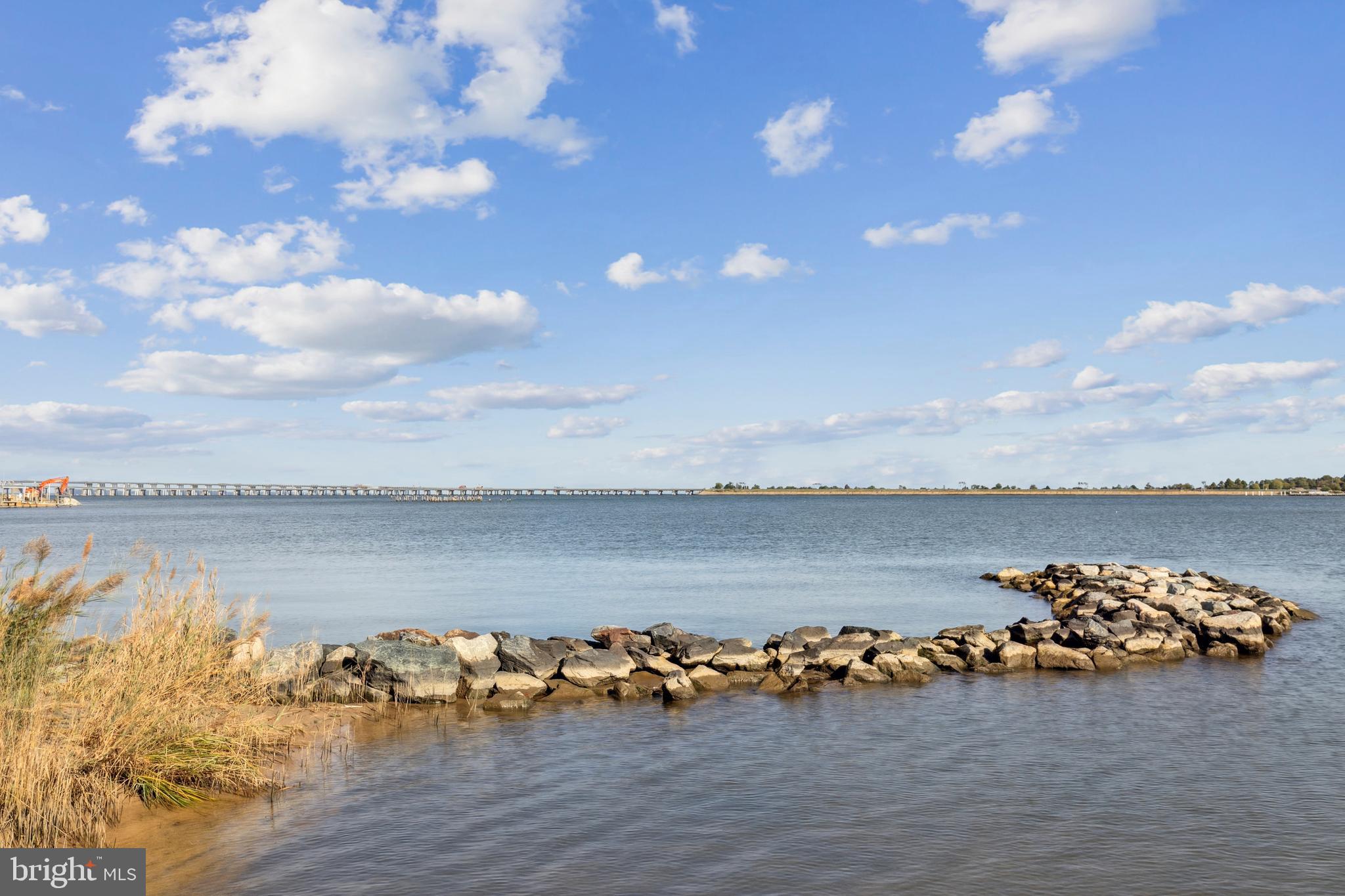 BAY CITY - Residential