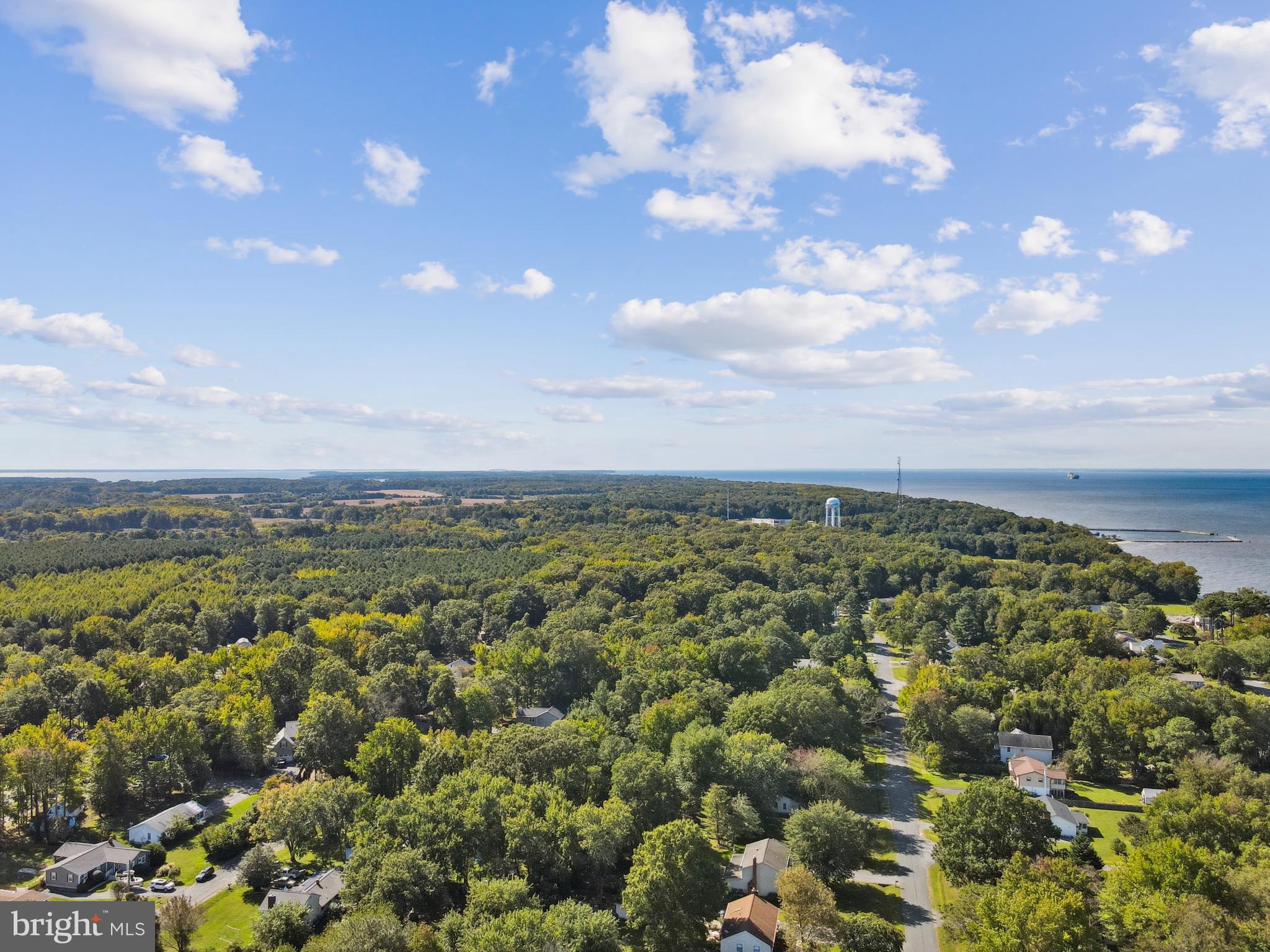 BAY CITY - Residential