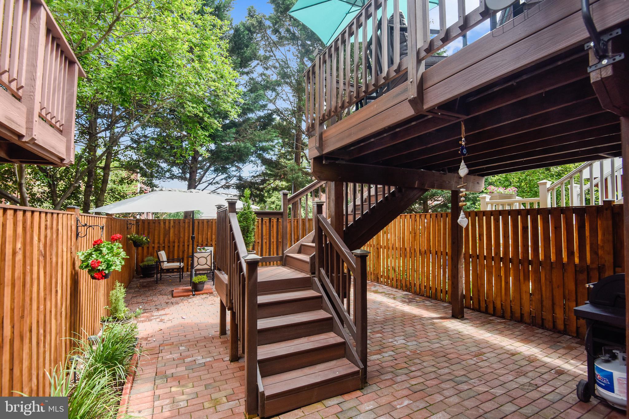 SUNNYSIDE - Residential