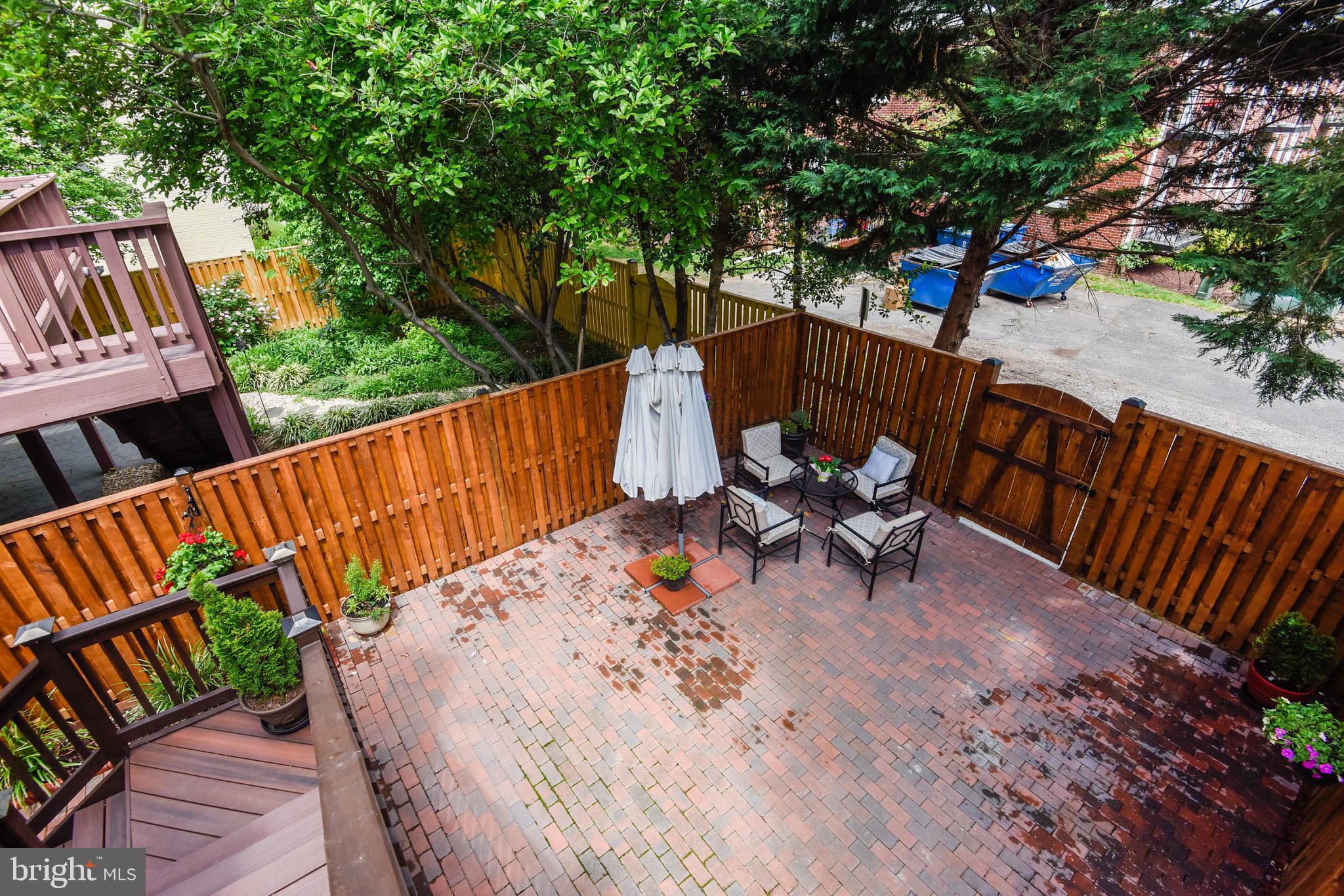 SUNNYSIDE - Residential