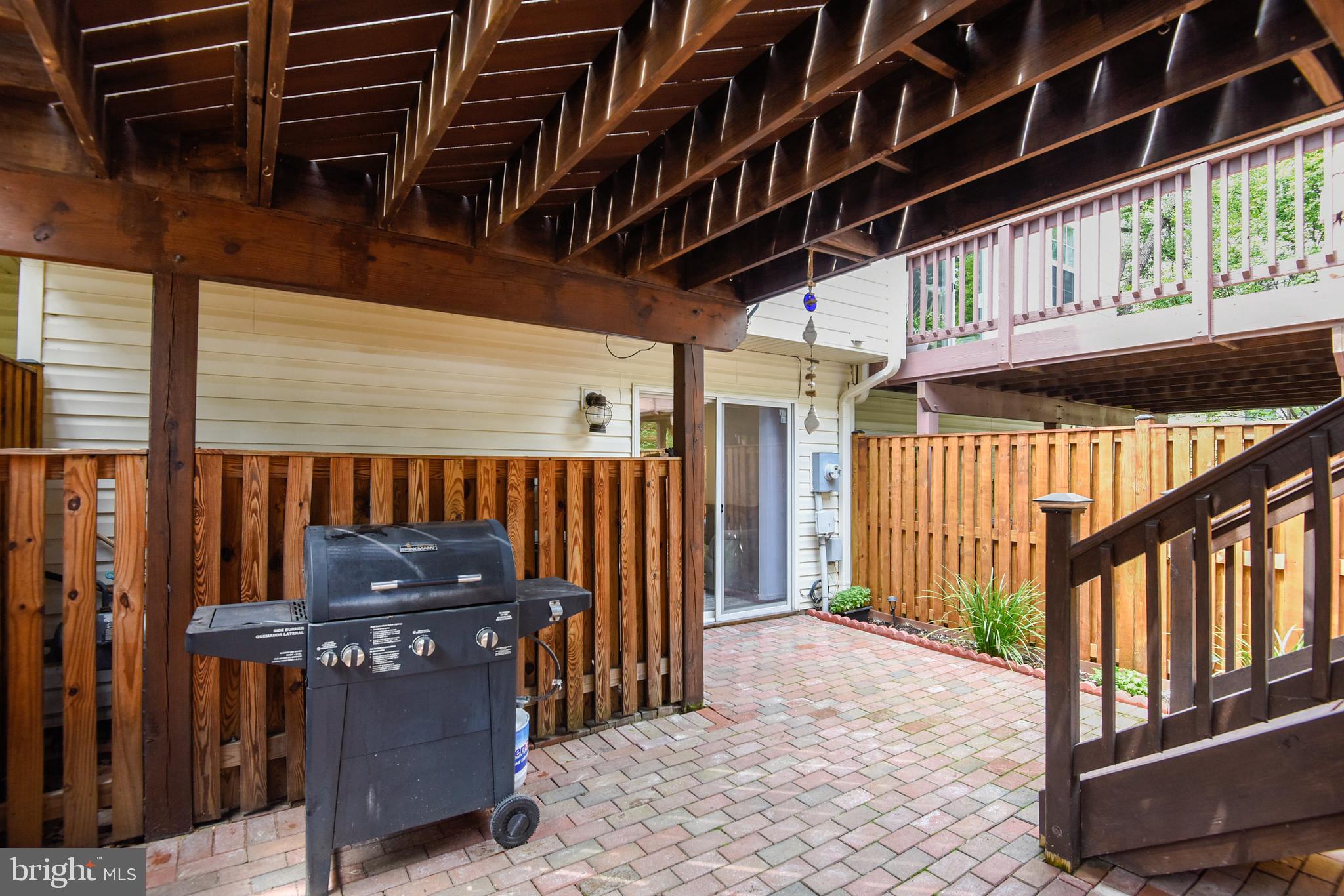 SUNNYSIDE - Residential