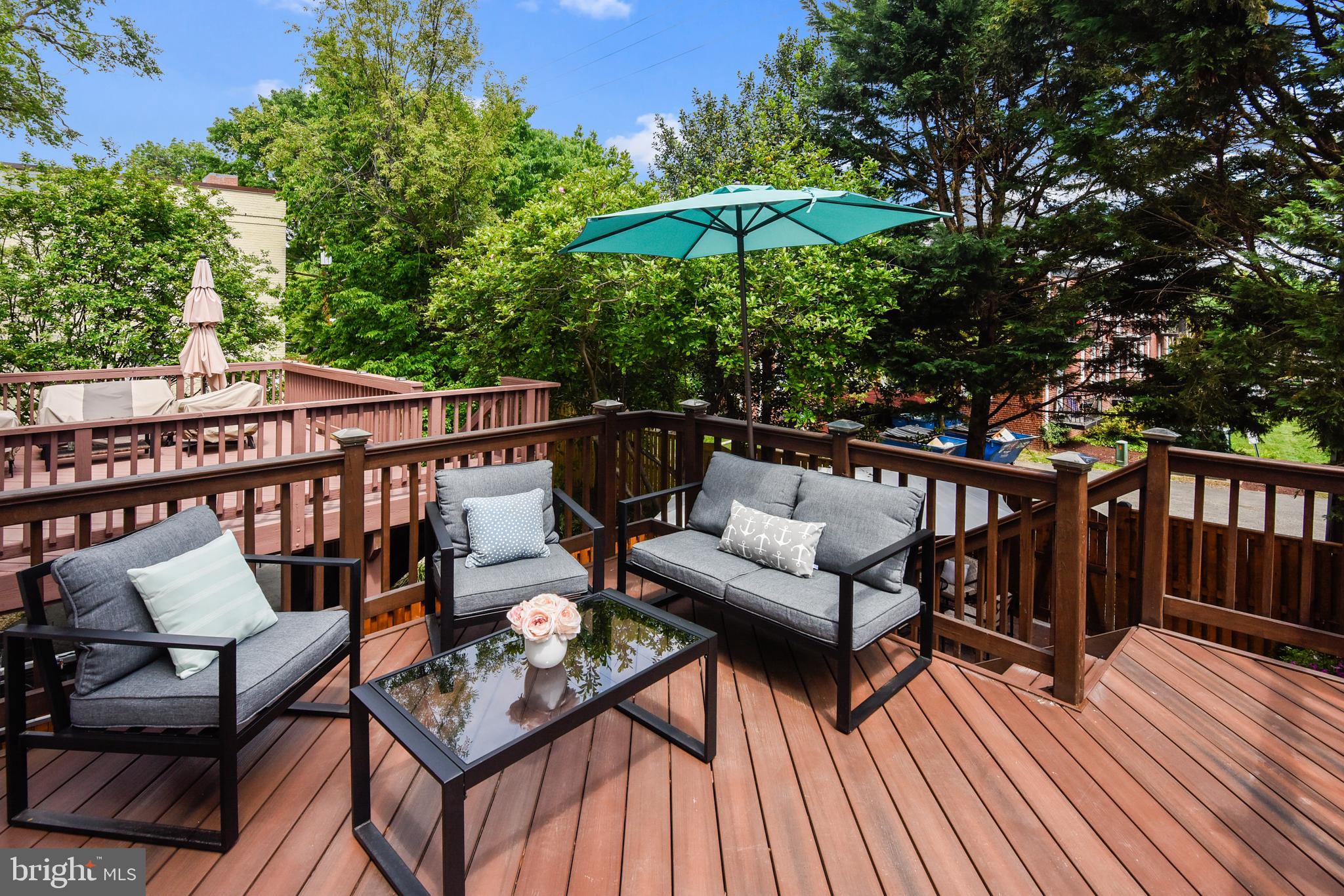 SUNNYSIDE - Residential