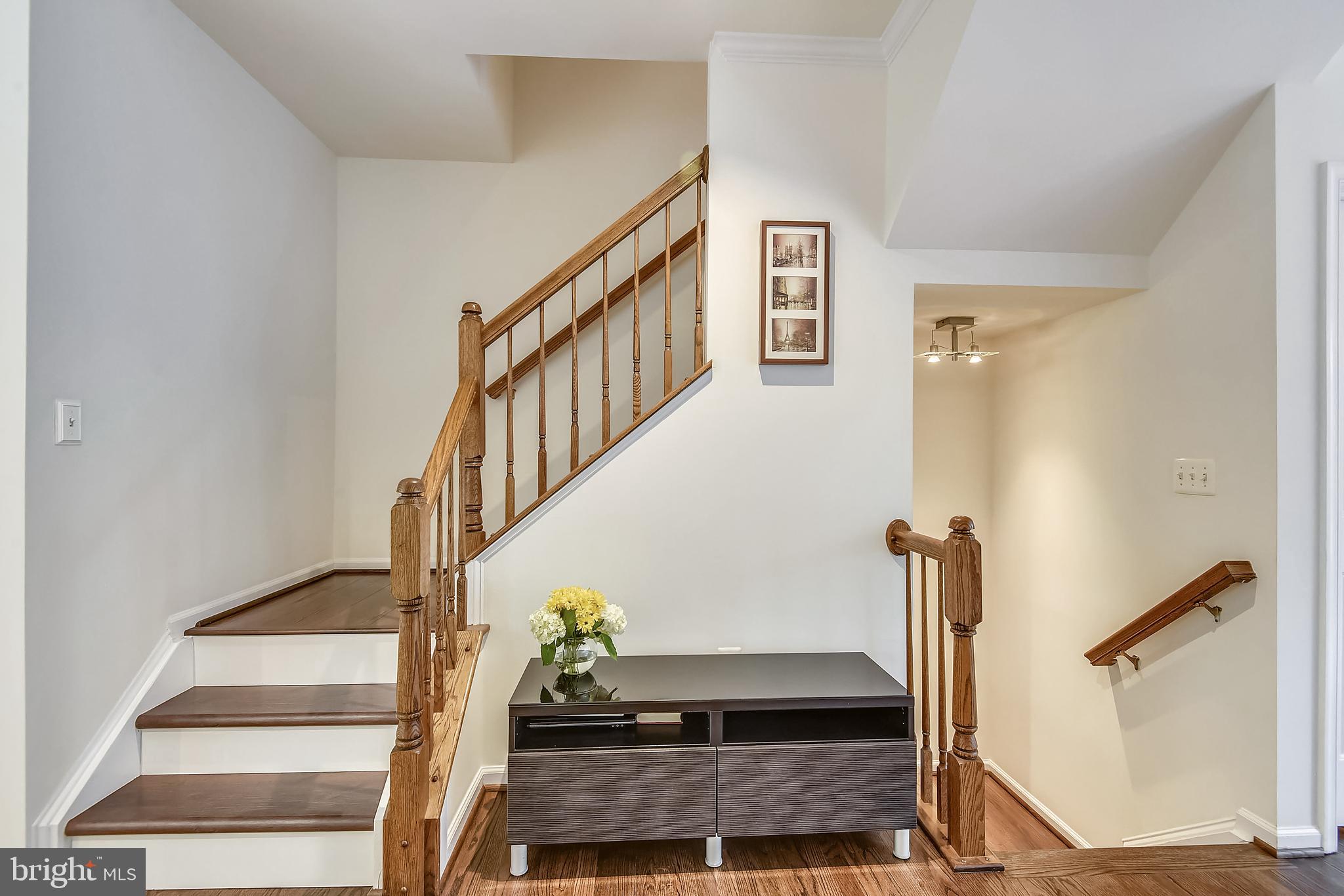 SUNNYSIDE - Residential