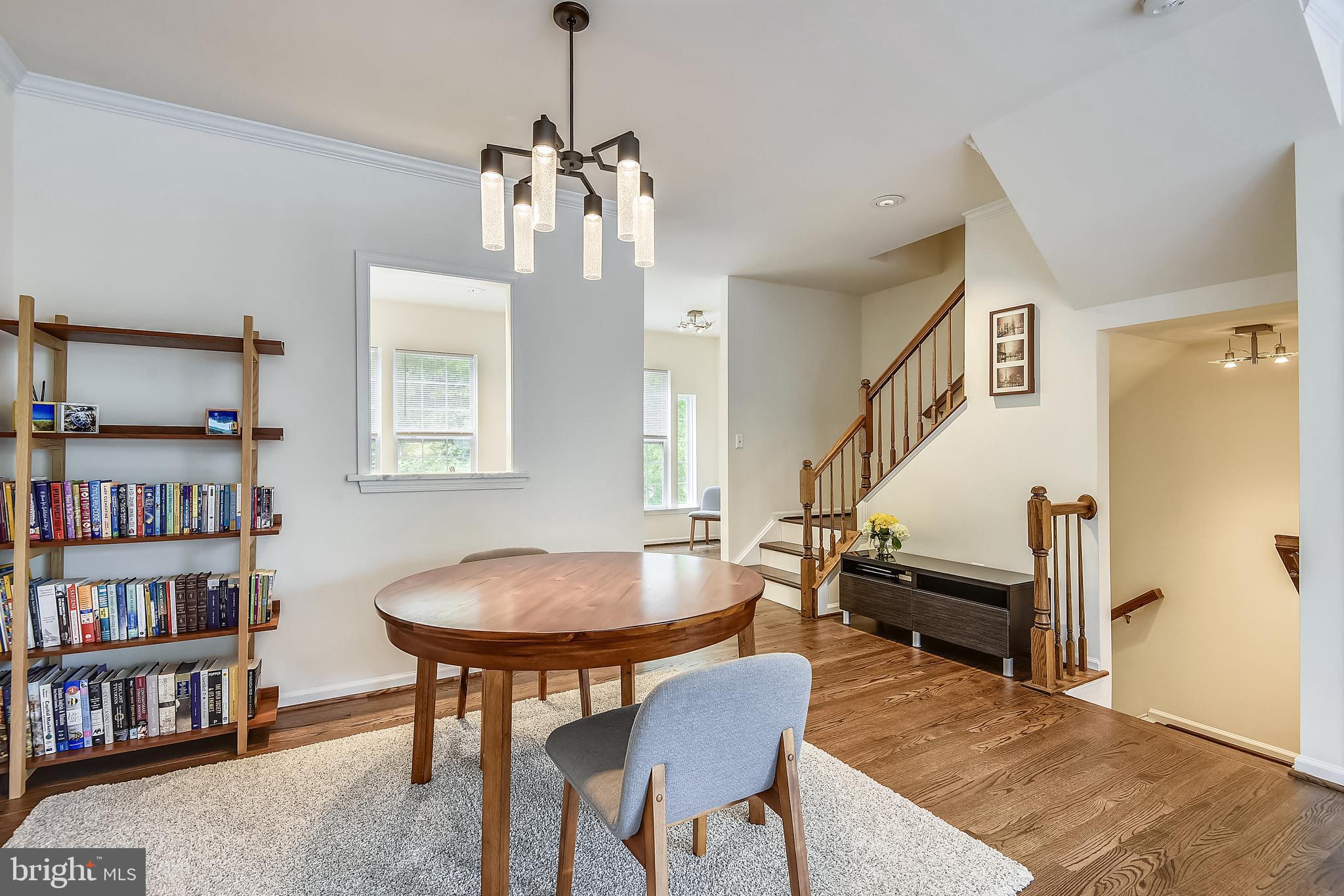 SUNNYSIDE - Residential