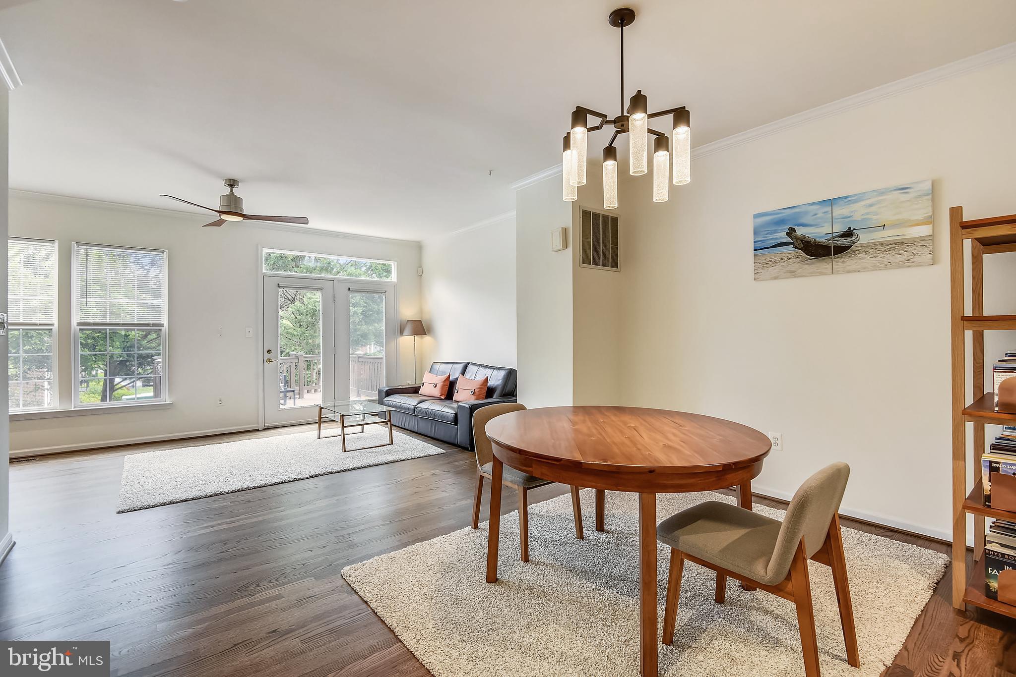 SUNNYSIDE - Residential