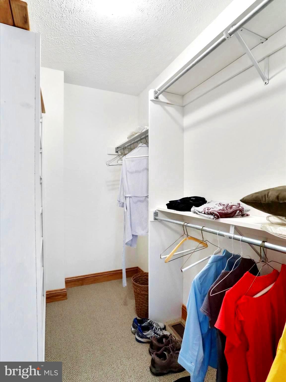 SLEEPY CREEK HIDE-A-WAY - Residential