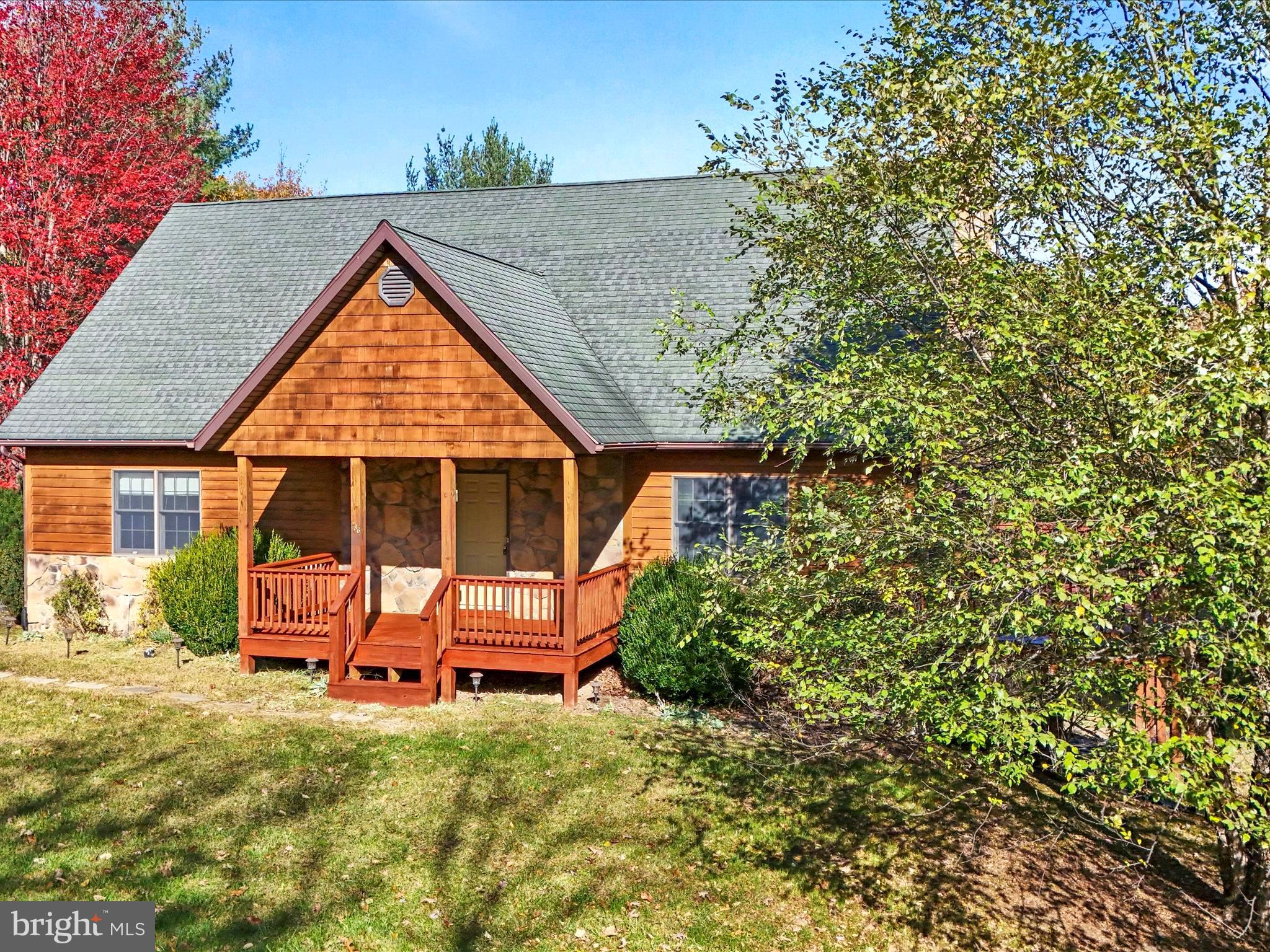 SLEEPY CREEK HIDE-A-WAY - Residential