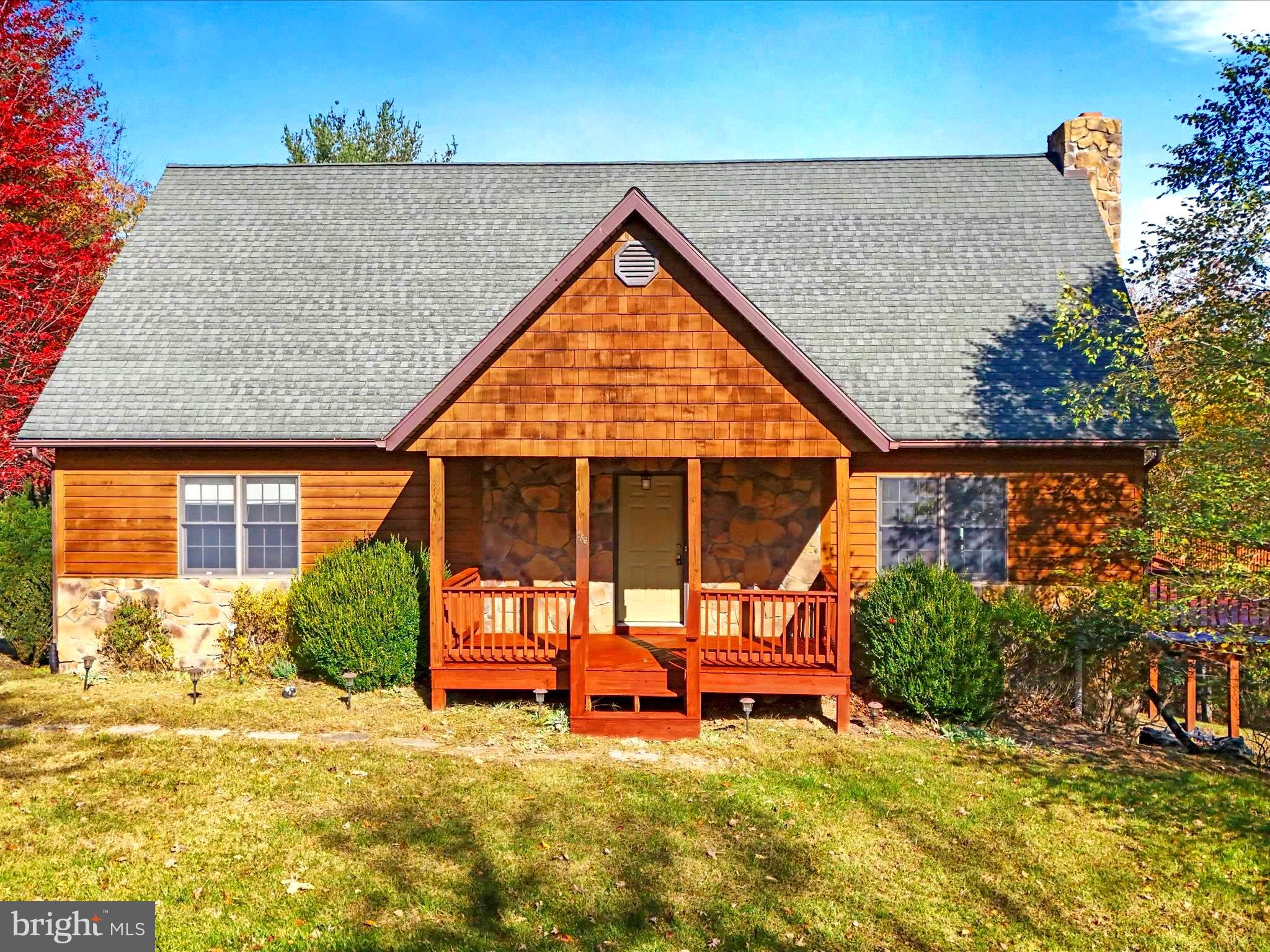 SLEEPY CREEK HIDE-A-WAY - Residential