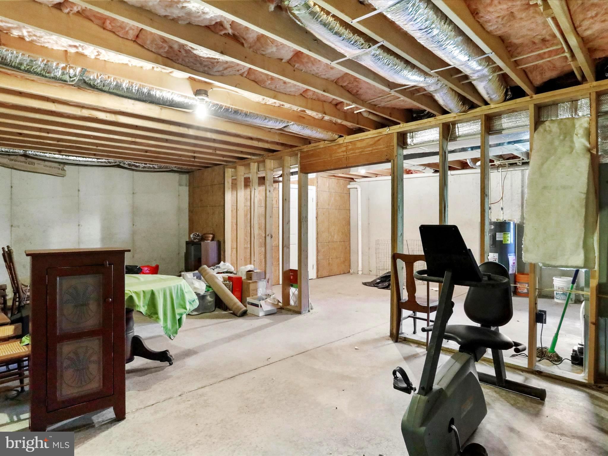 SLEEPY CREEK HIDE-A-WAY - Residential