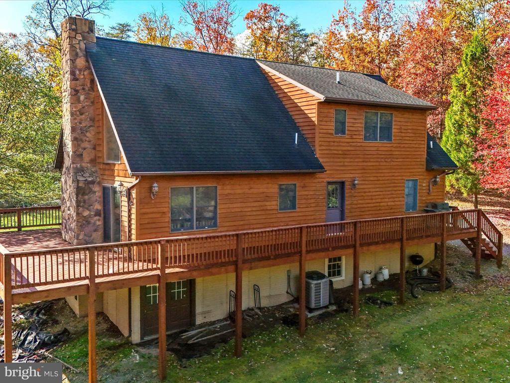 Photo of 286 Colonial Drive, BERKELEY SPRINGS, WV 25411 (MLS # WVMO2006872)