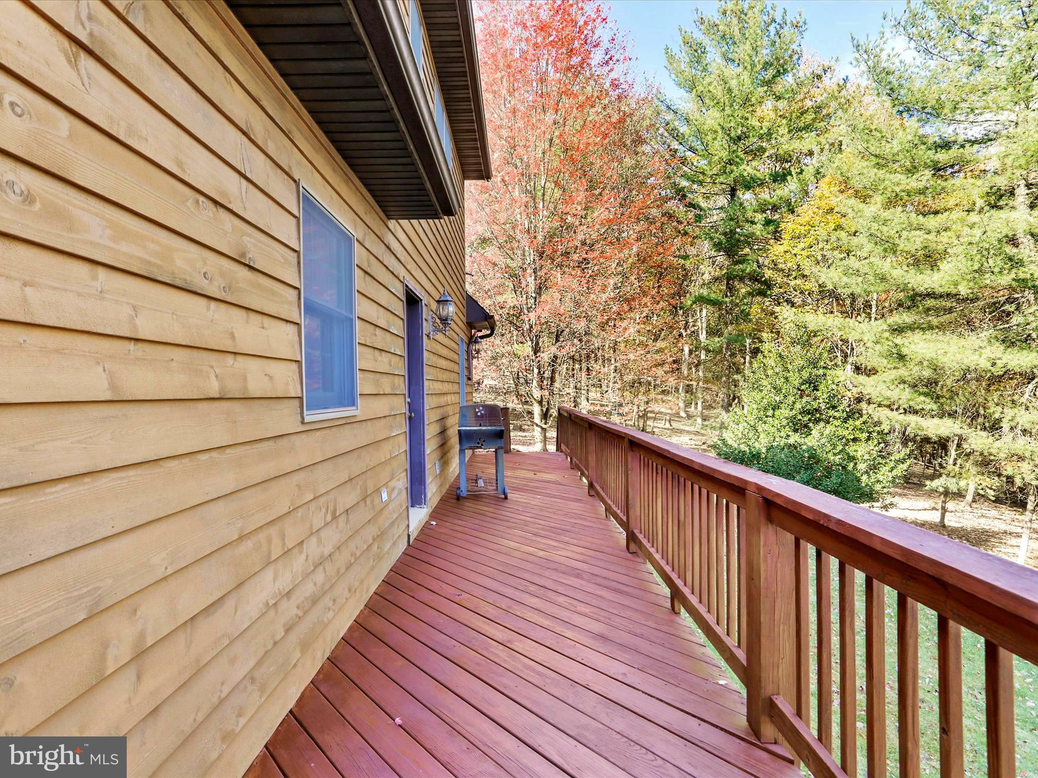 SLEEPY CREEK HIDE-A-WAY - Residential