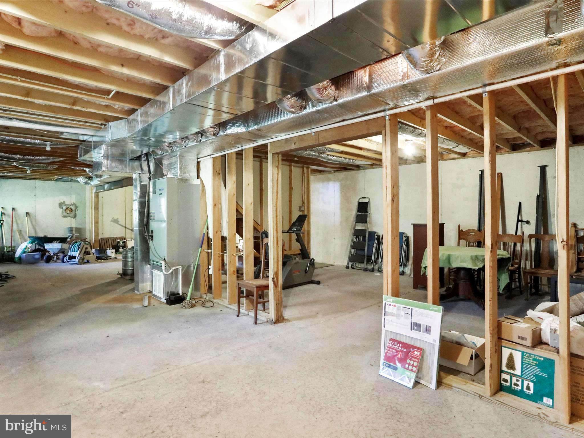 SLEEPY CREEK HIDE-A-WAY - Residential