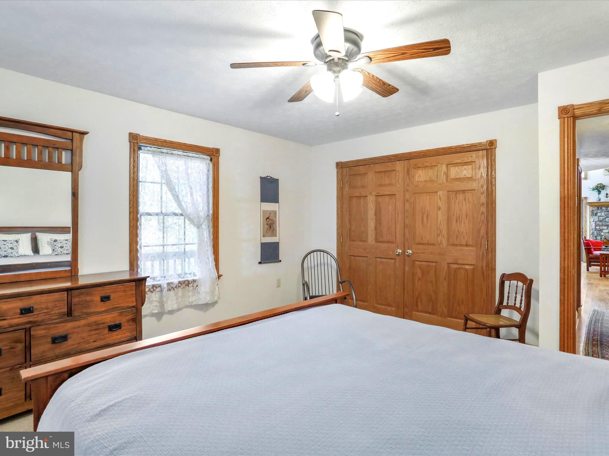 SLEEPY CREEK HIDE-A-WAY - Residential