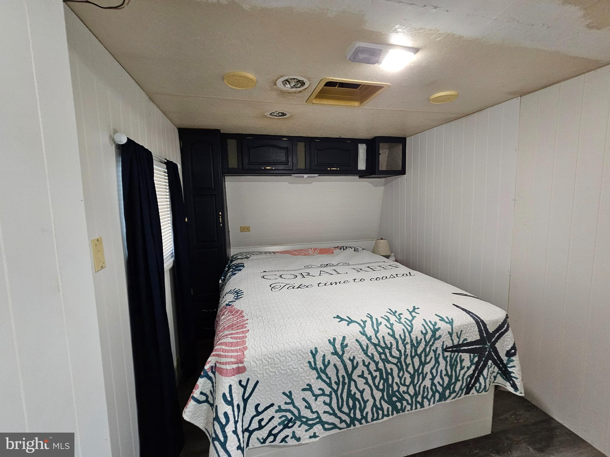 INDIAN ACRES - Residential