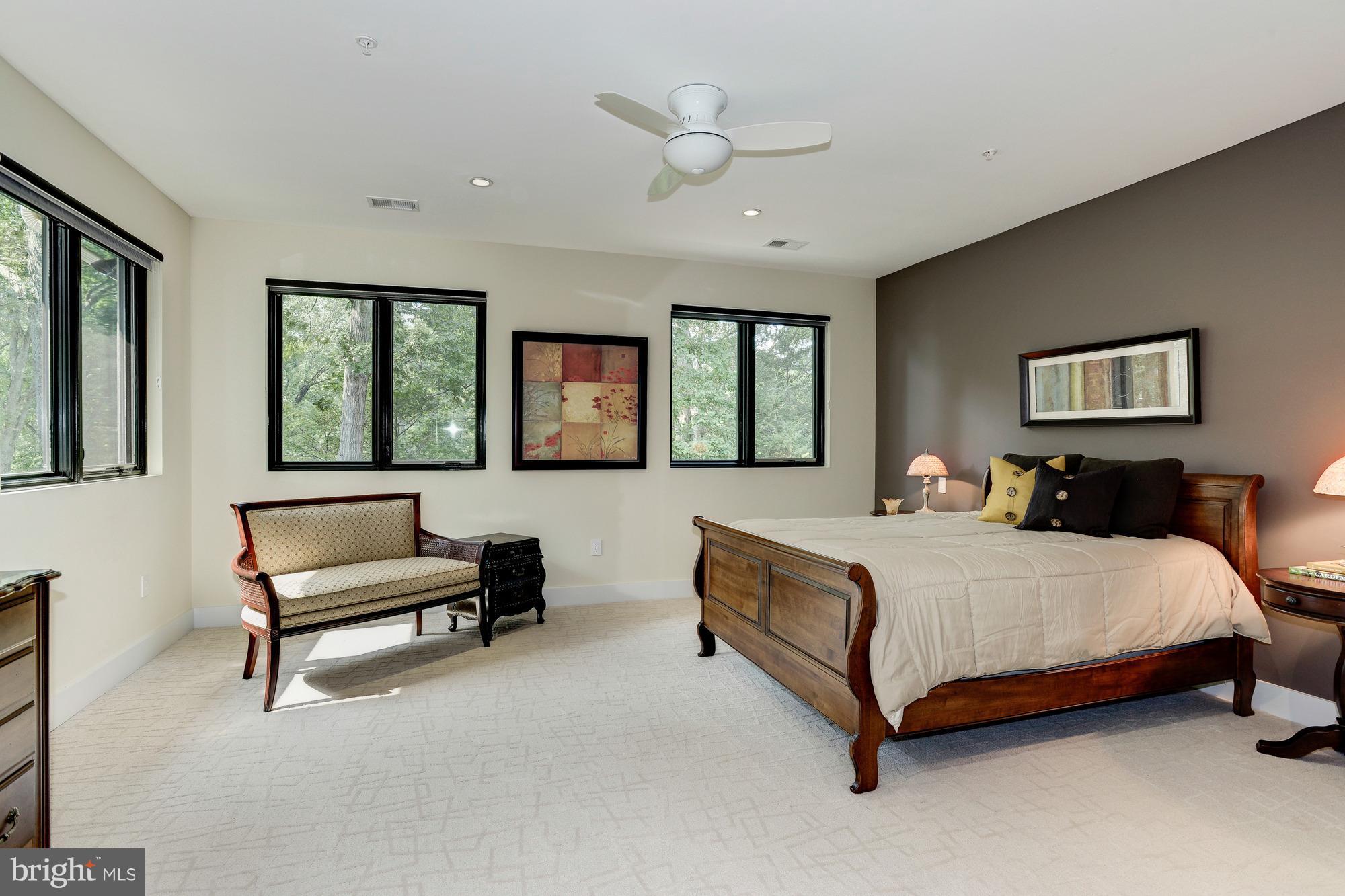 CONGRESSIONAL FOREST - Residential