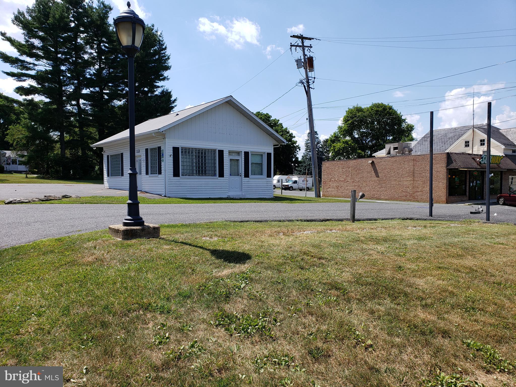 JARRETTSVILLE - Commercial Sale