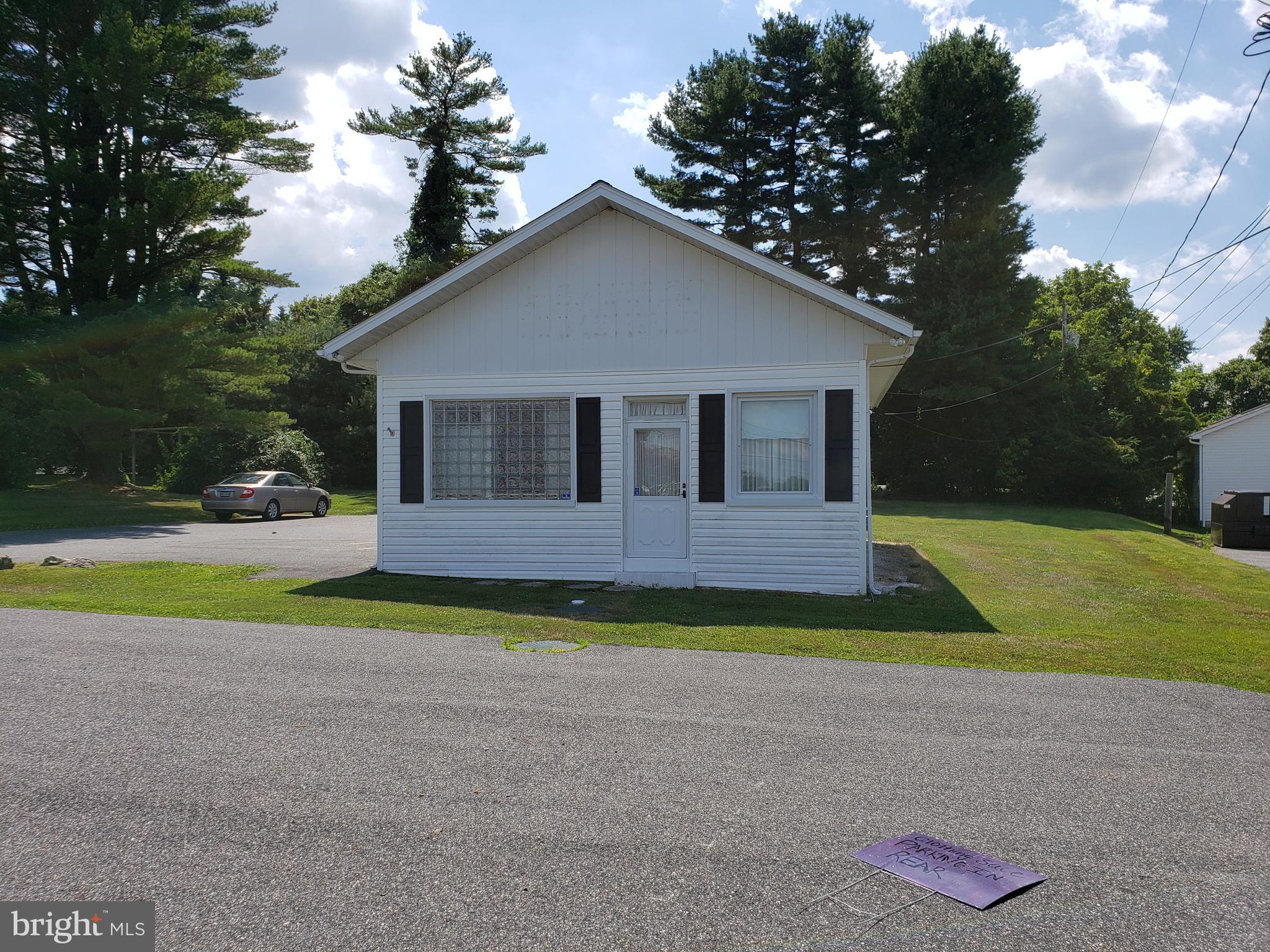 JARRETTSVILLE - Commercial Sale