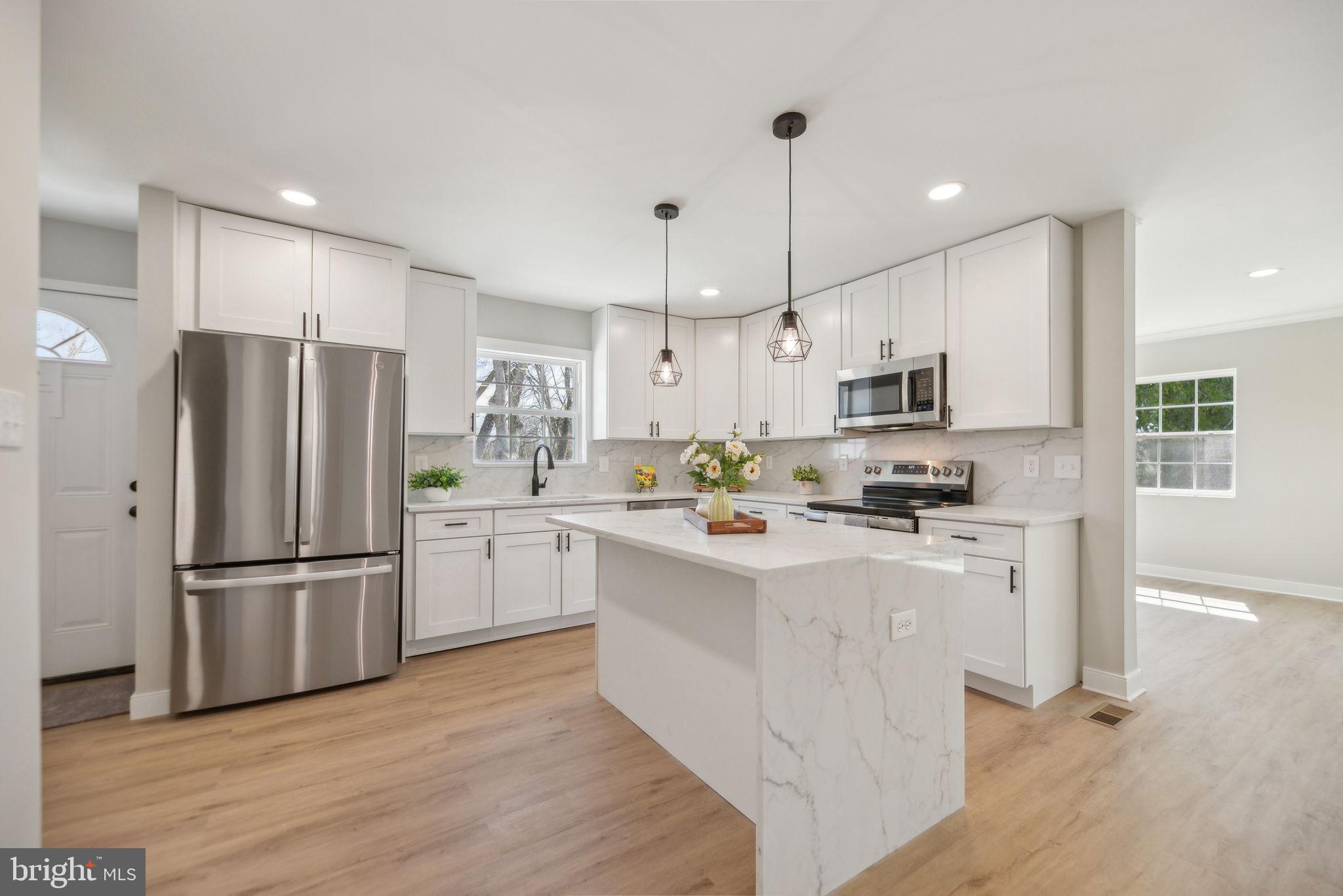 STAFFORD HEIGHTS - Residential