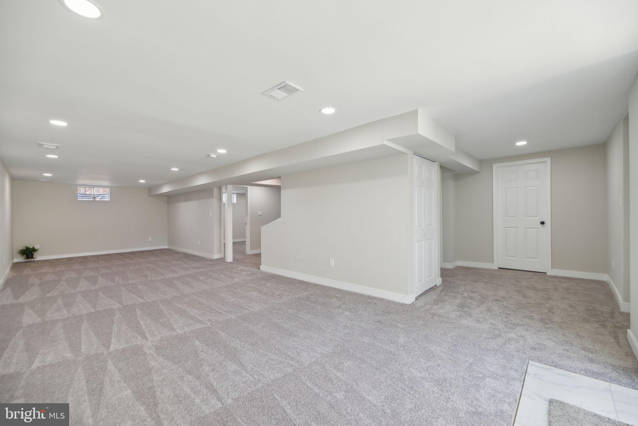 STAFFORD HEIGHTS - Residential