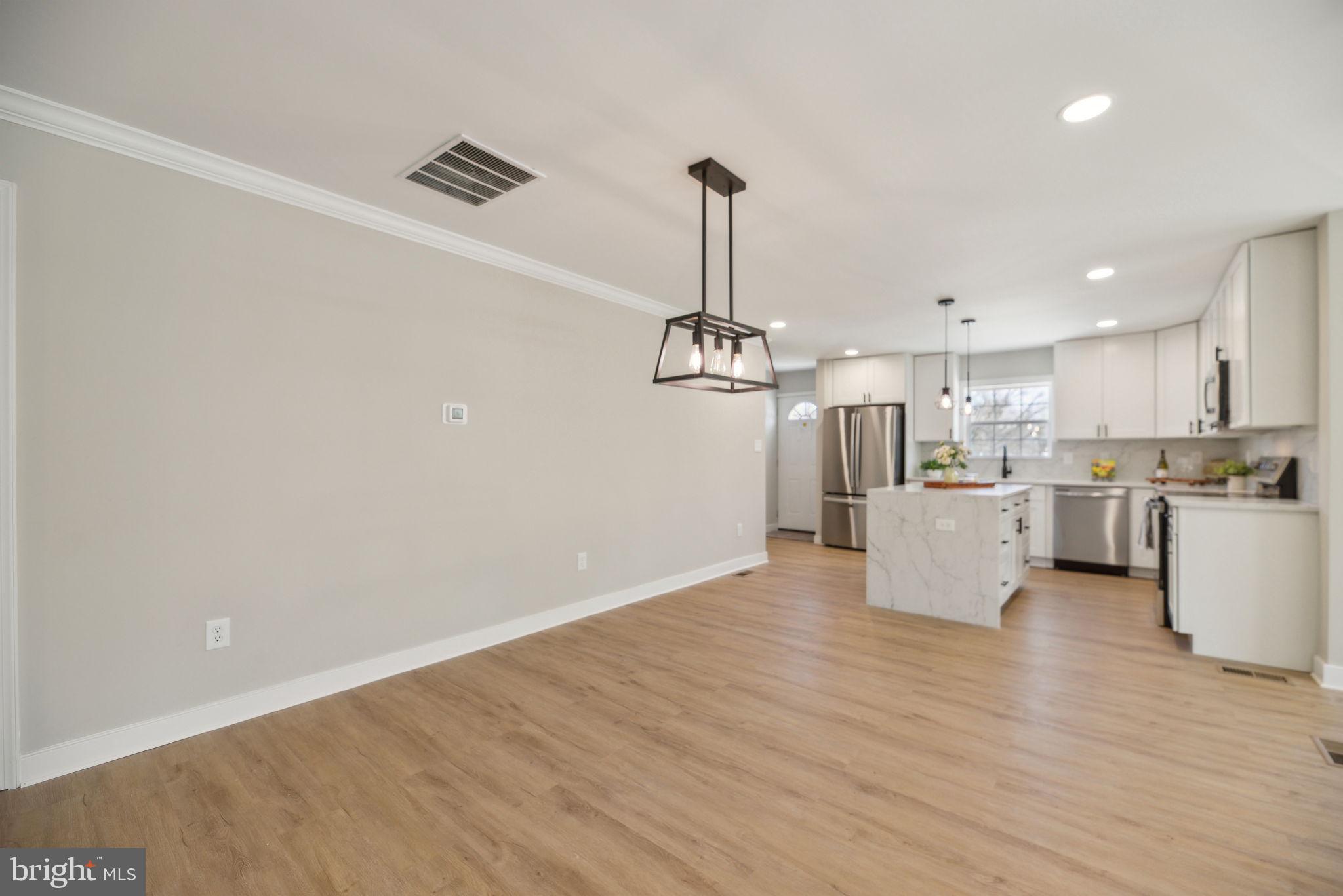 STAFFORD HEIGHTS - Residential