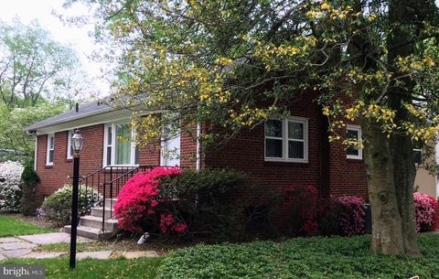 4426 STRATHMORE AVENUE GARRETT PARK MD 20896