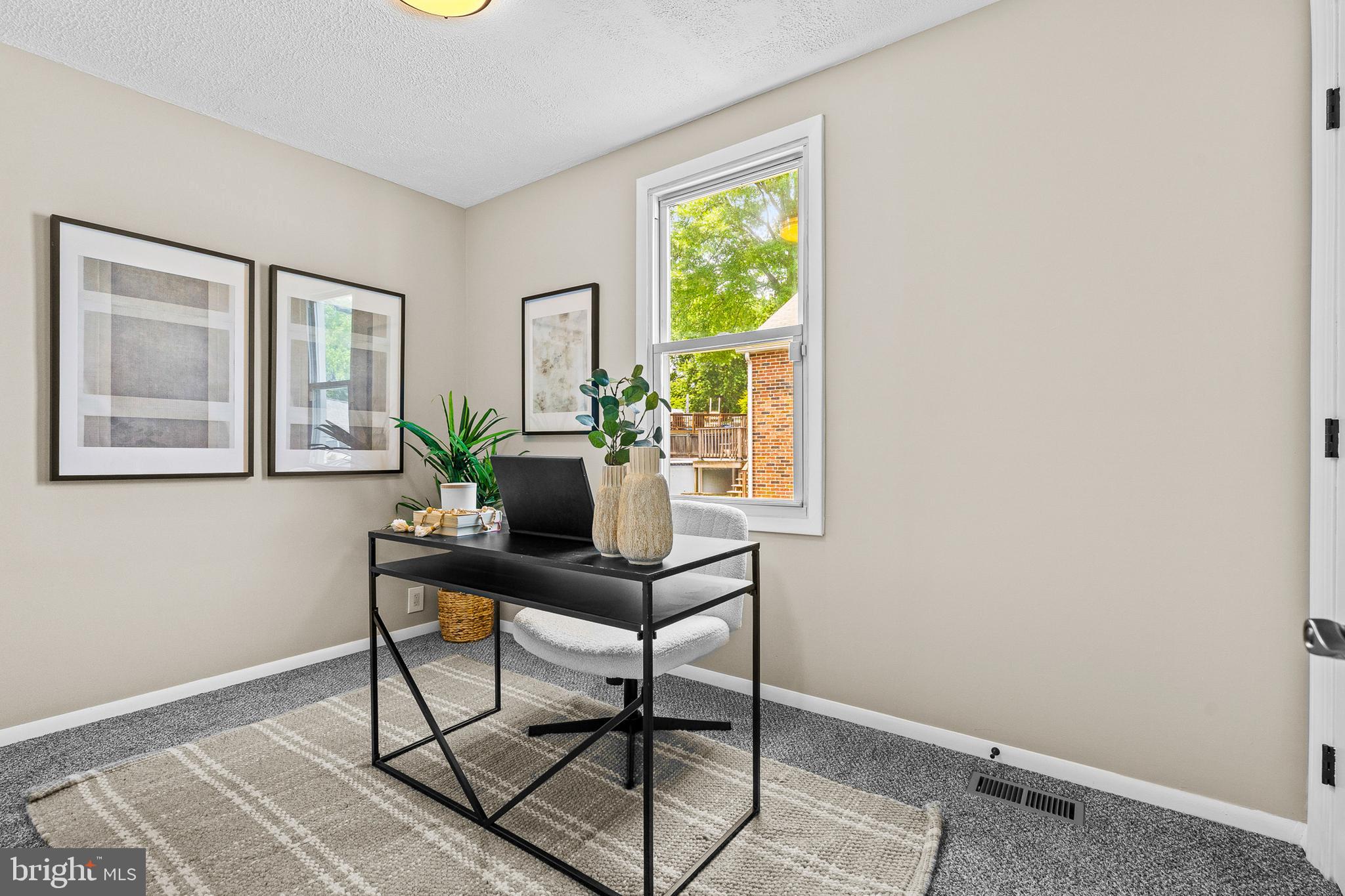 MONTROSE FARMS - Residential