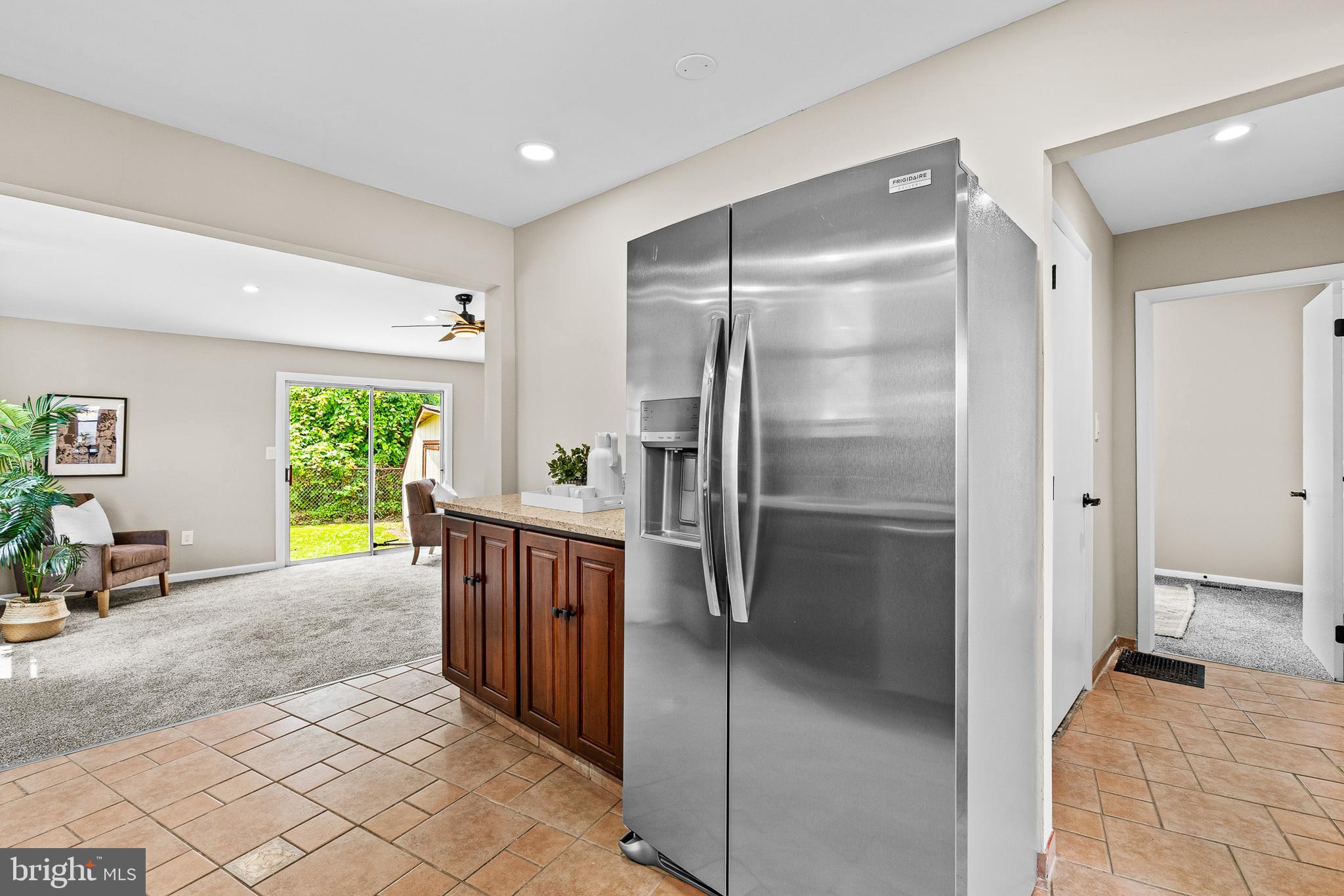 MONTROSE FARMS - Residential