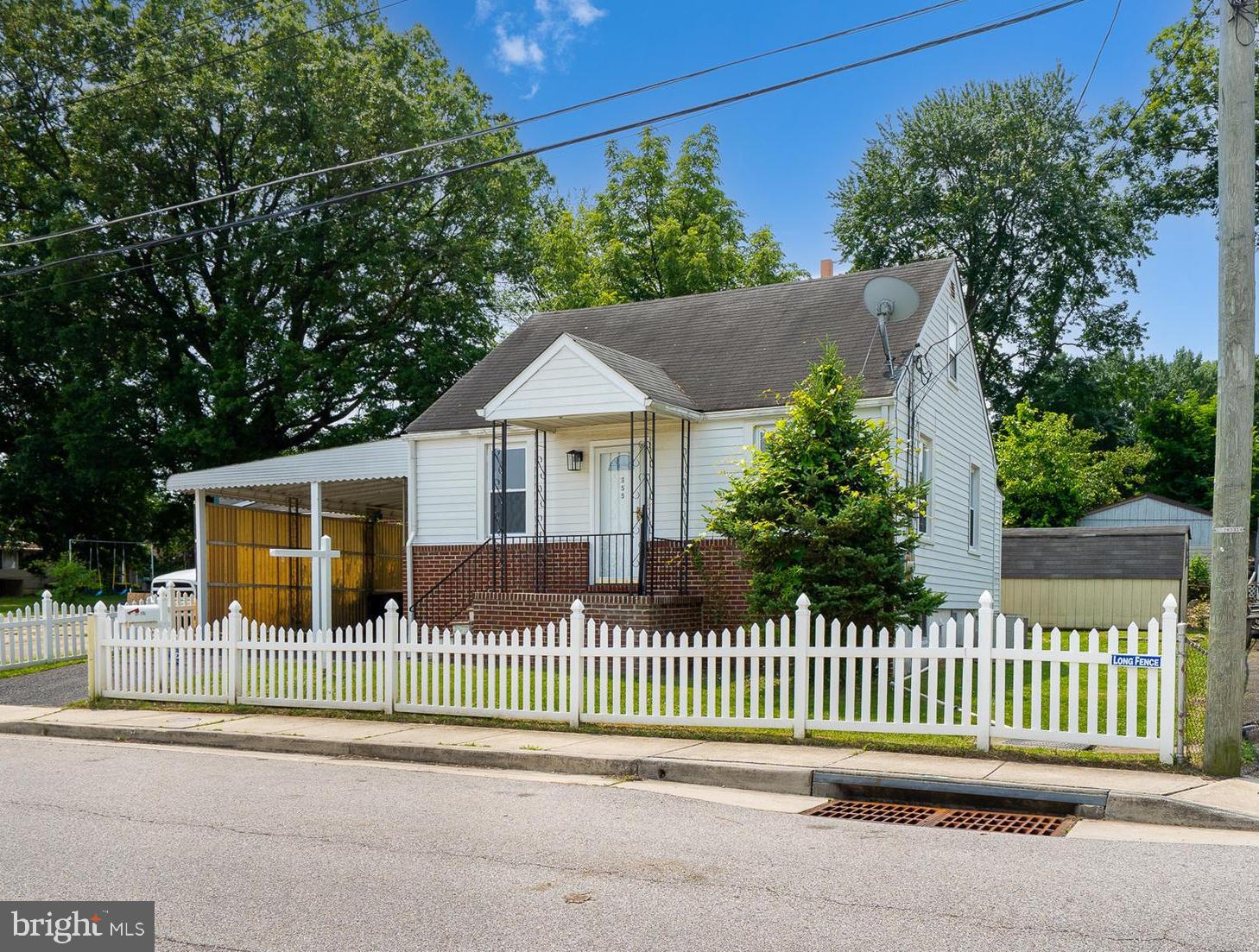 MONTROSE FARMS - Residential