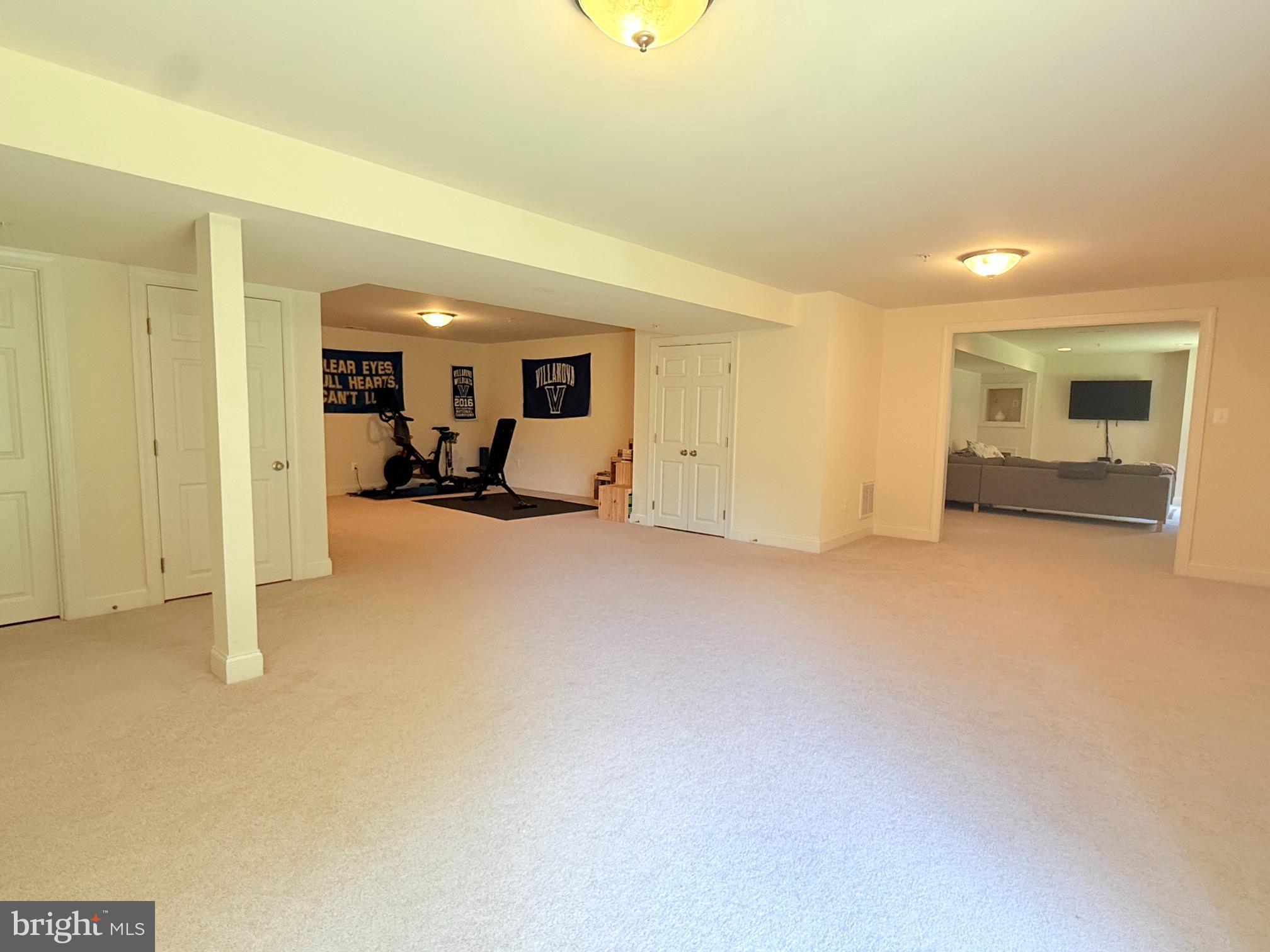 BROAD CREEK - Residential