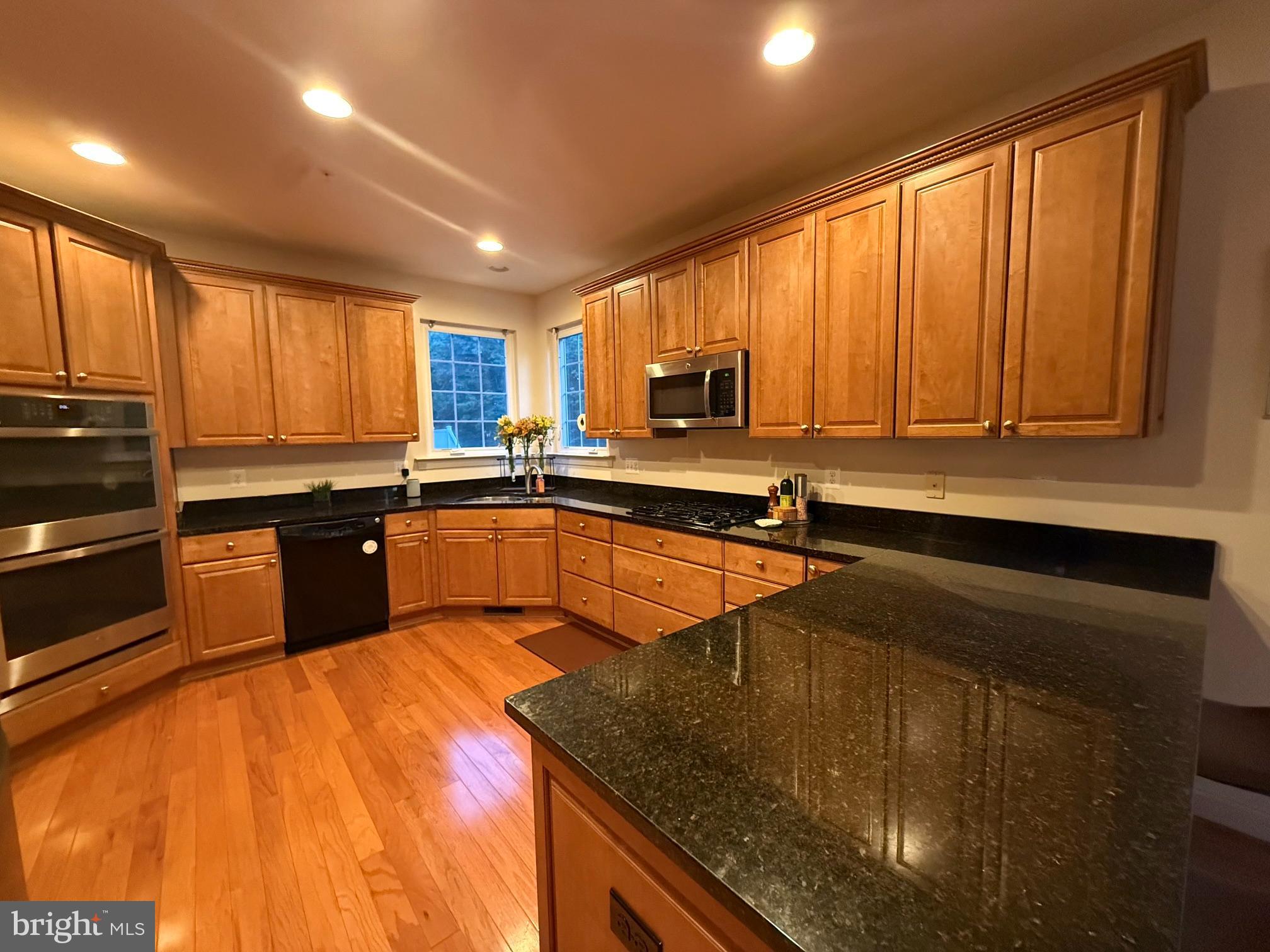 BROAD CREEK - Residential