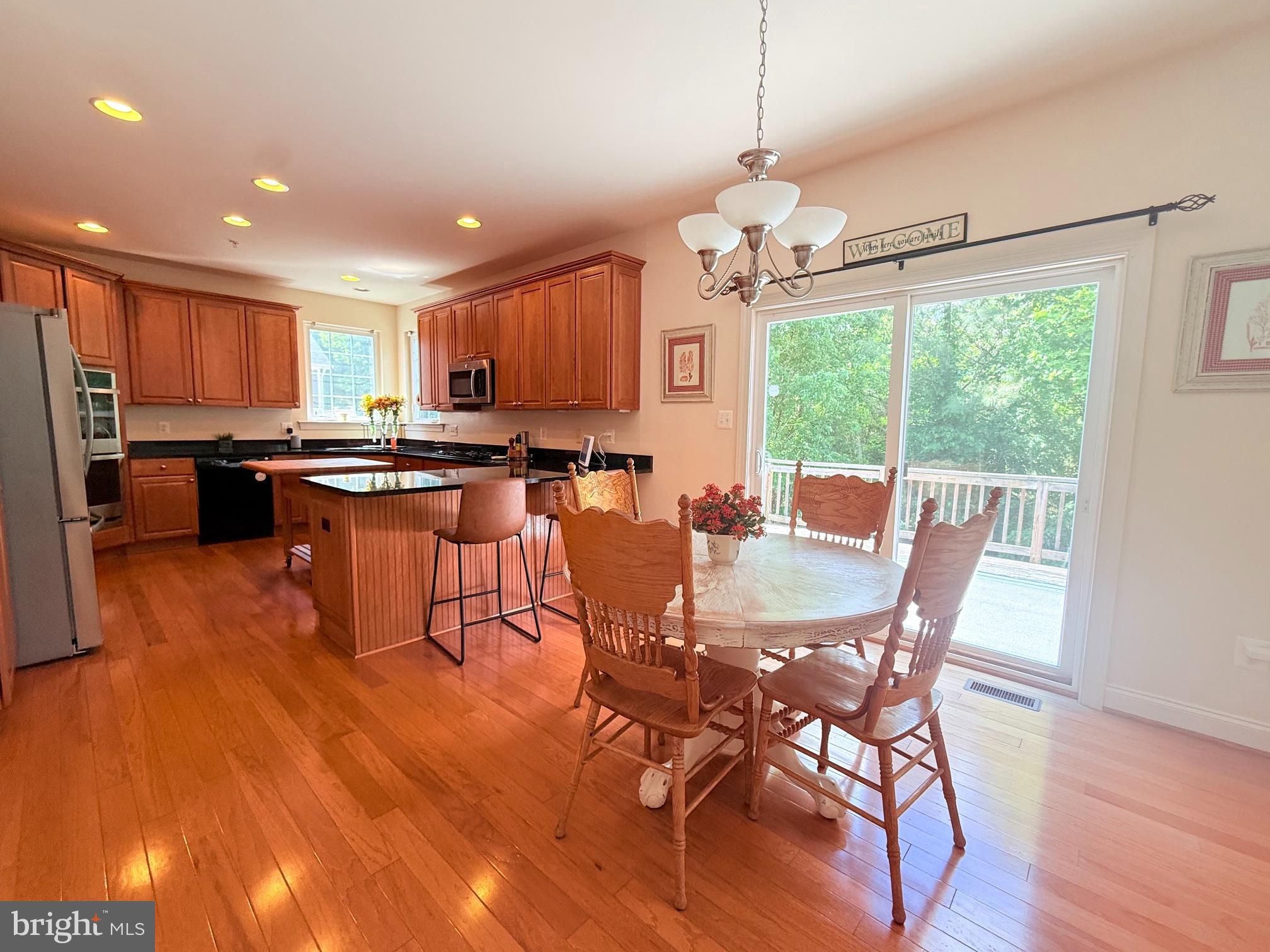 BROAD CREEK - Residential