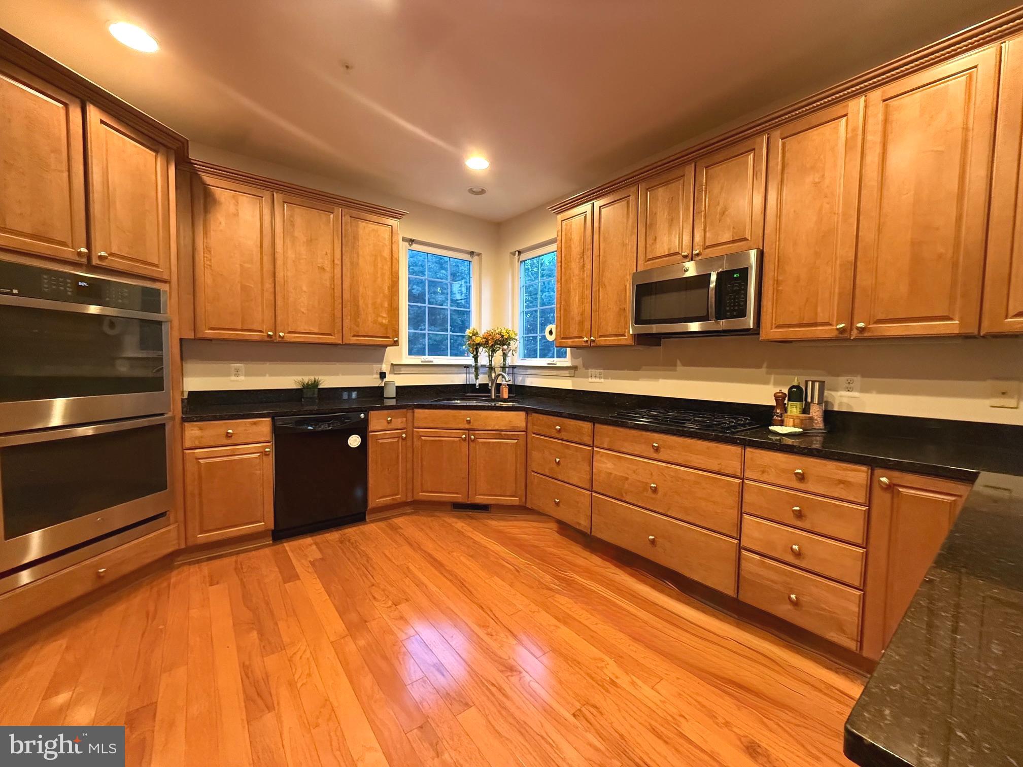 BROAD CREEK - Residential