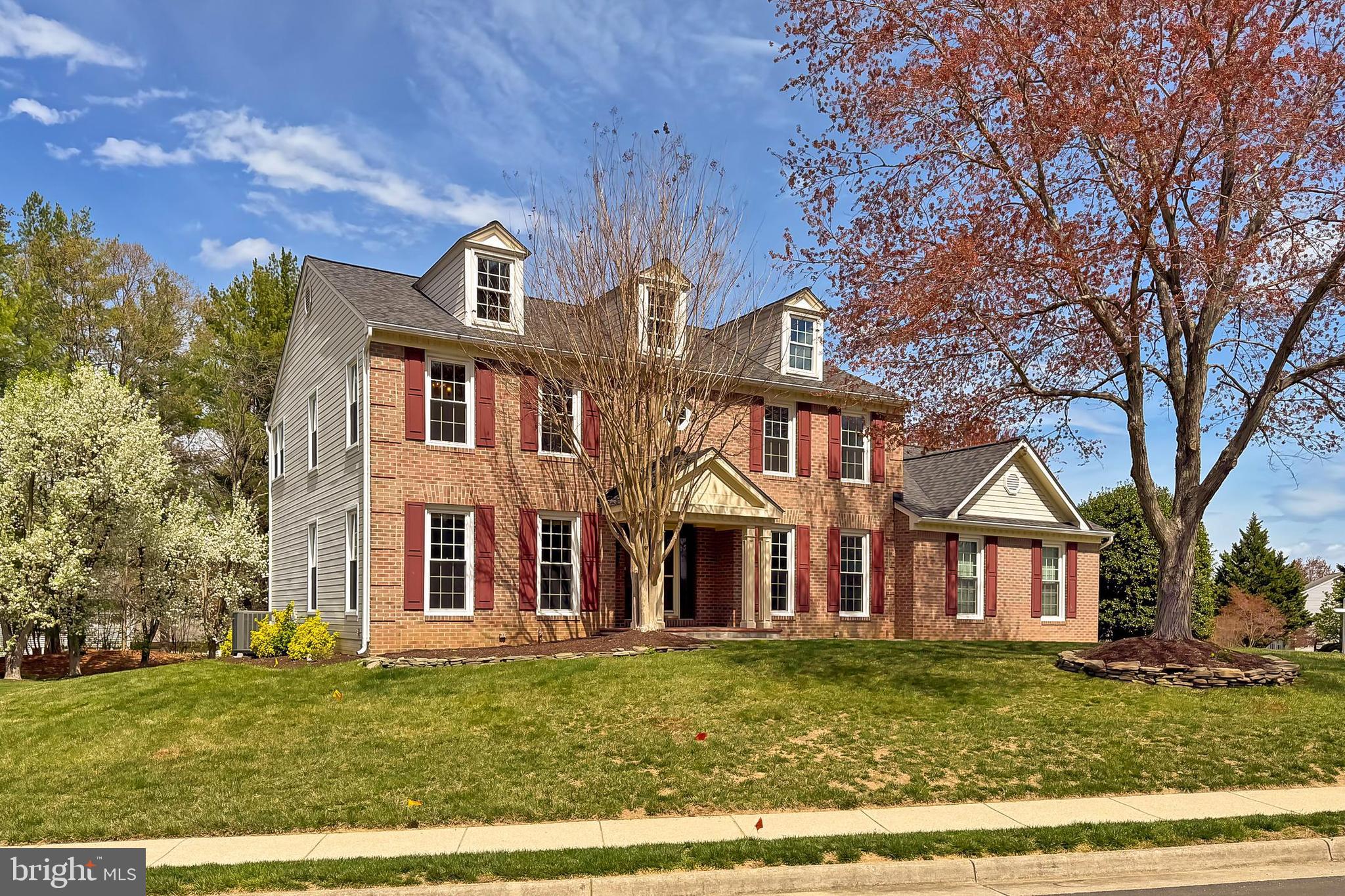 TRIPLE RIDGE - Residential