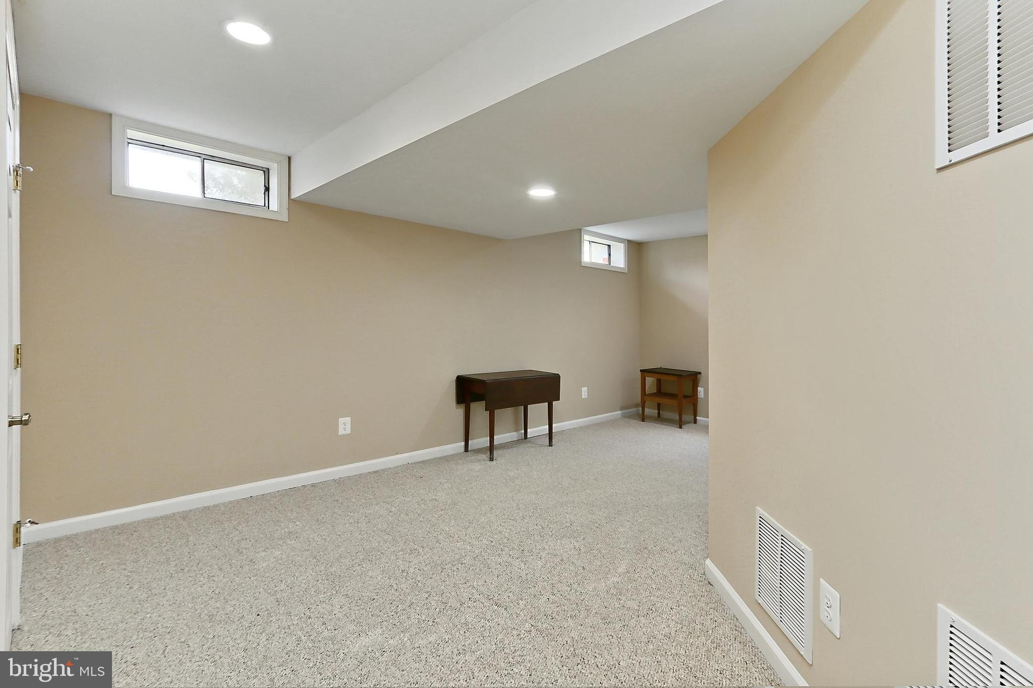 TRIPLE RIDGE - Residential