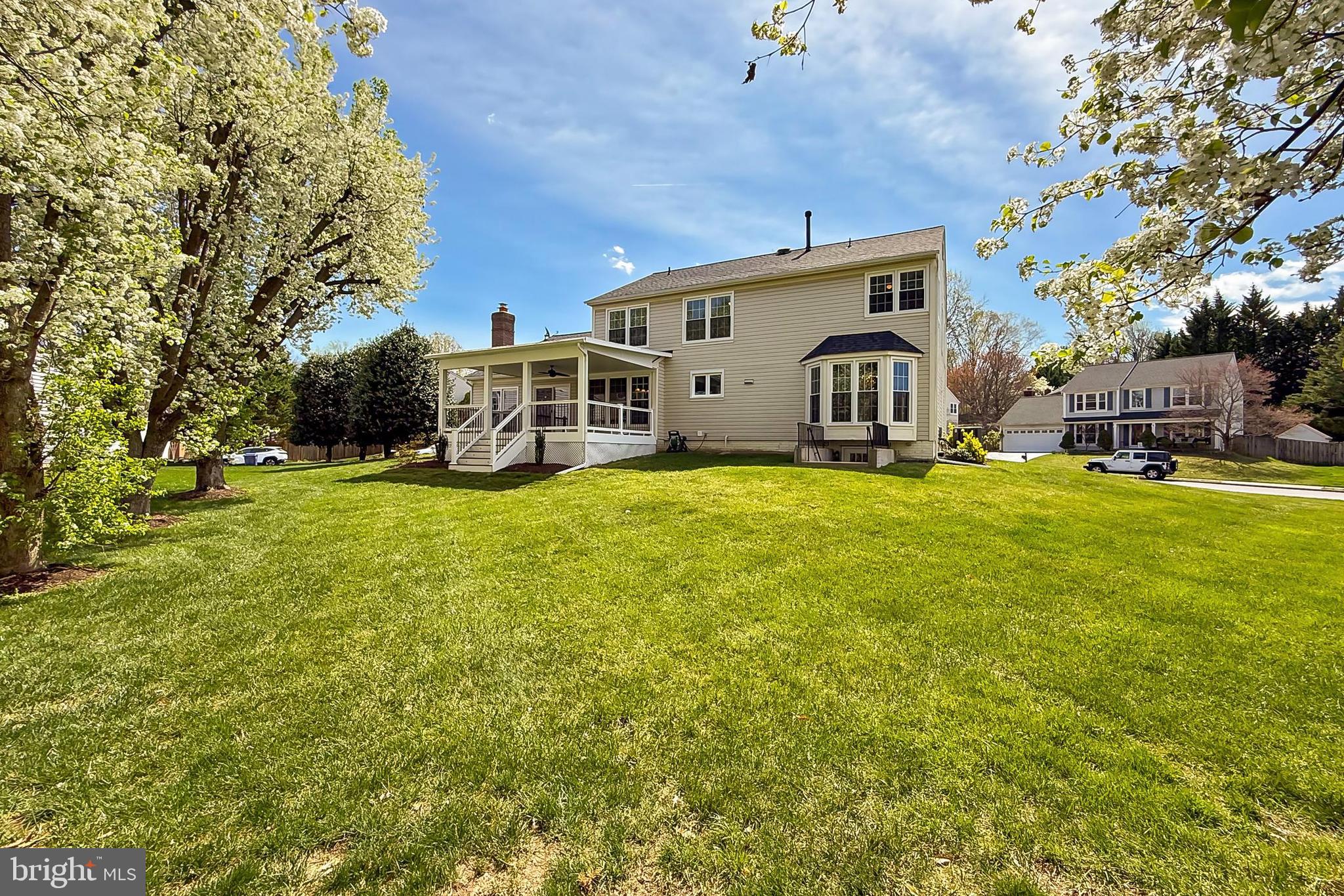 TRIPLE RIDGE - Residential