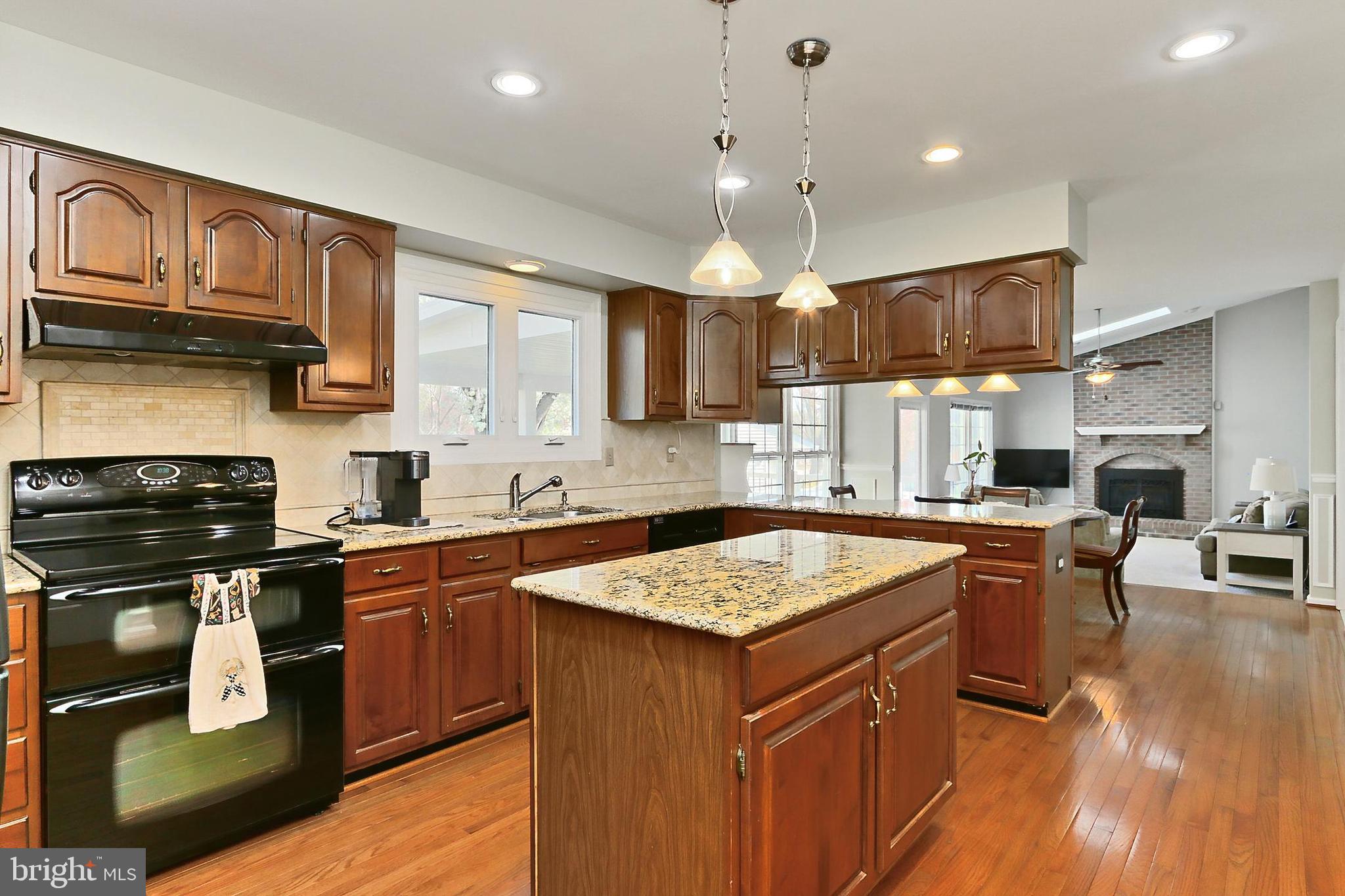 TRIPLE RIDGE - Residential