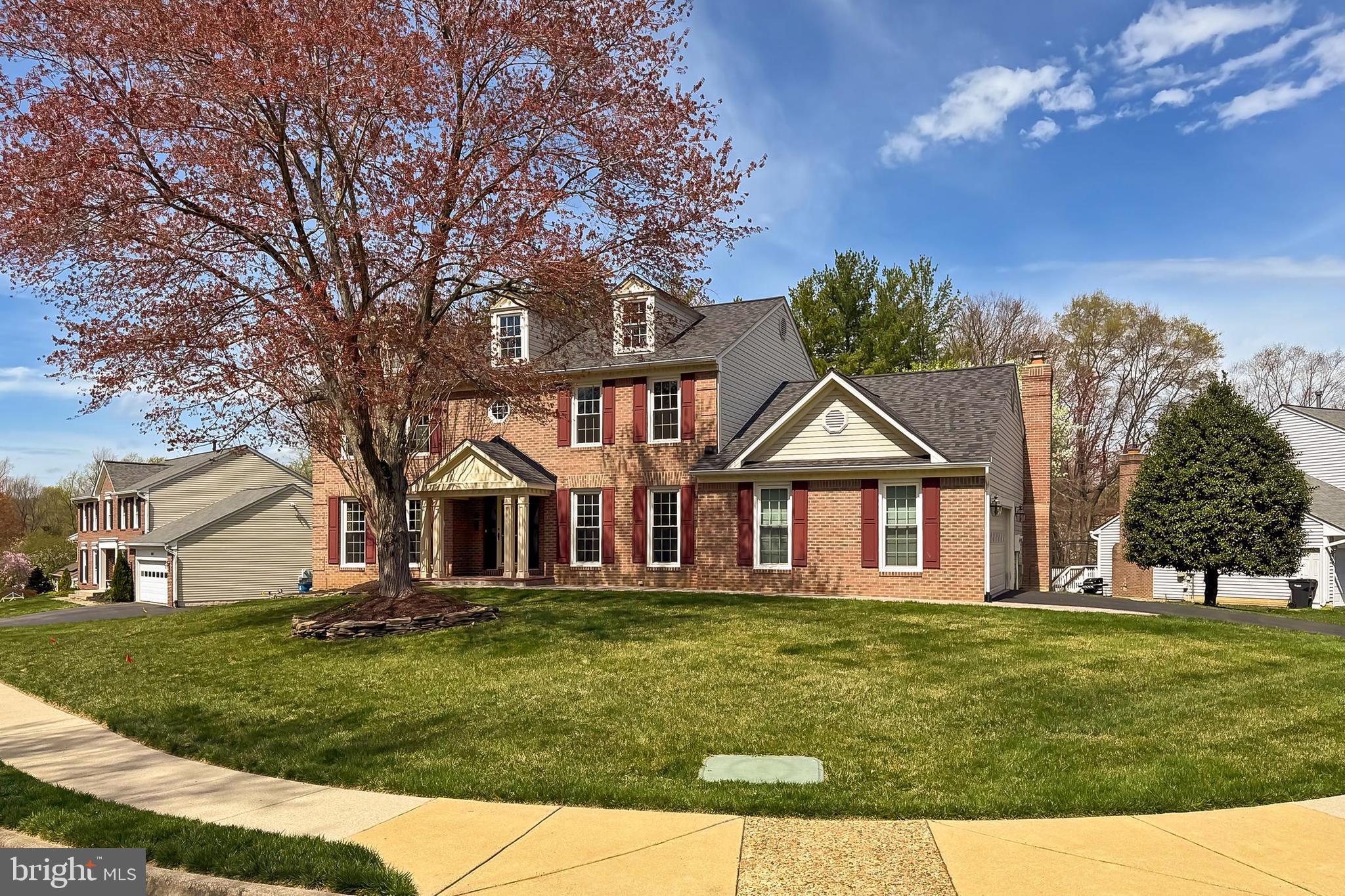 TRIPLE RIDGE - Residential