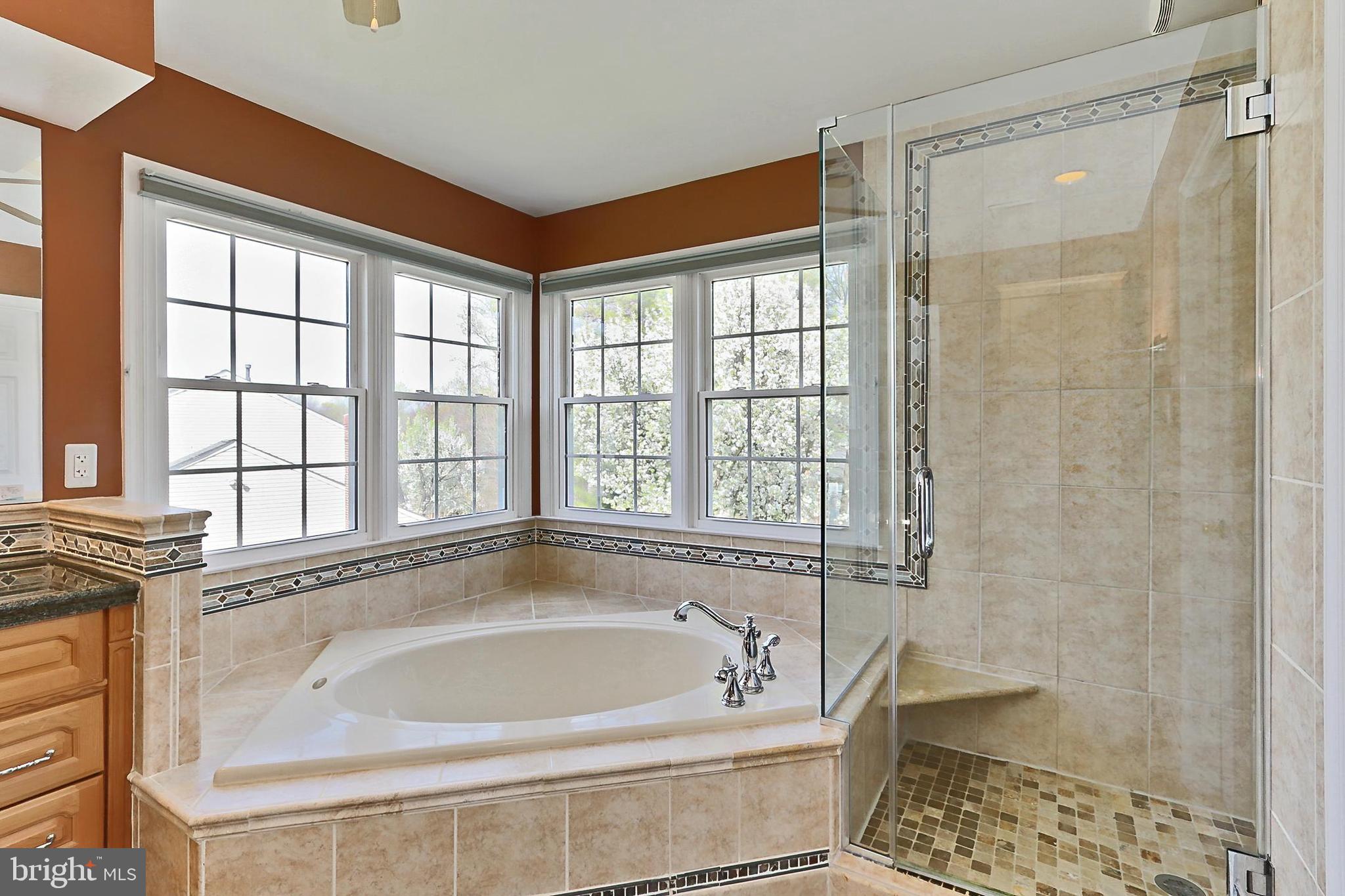 TRIPLE RIDGE - Residential