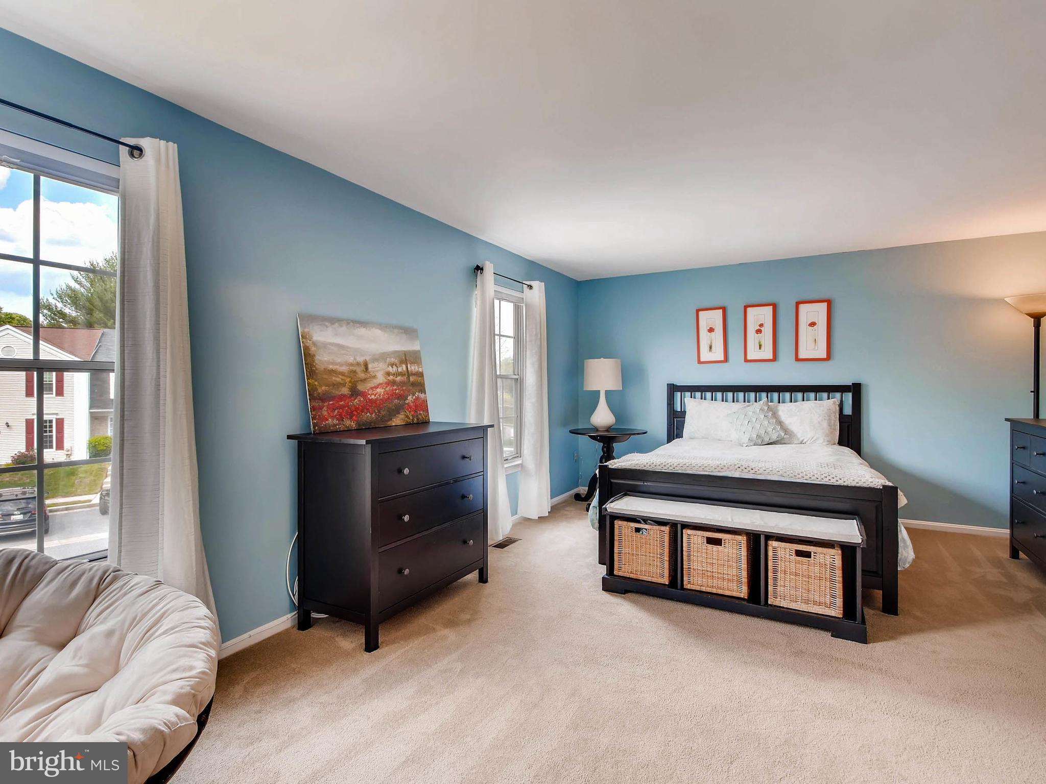 PADONIA COMPLEX - Residential