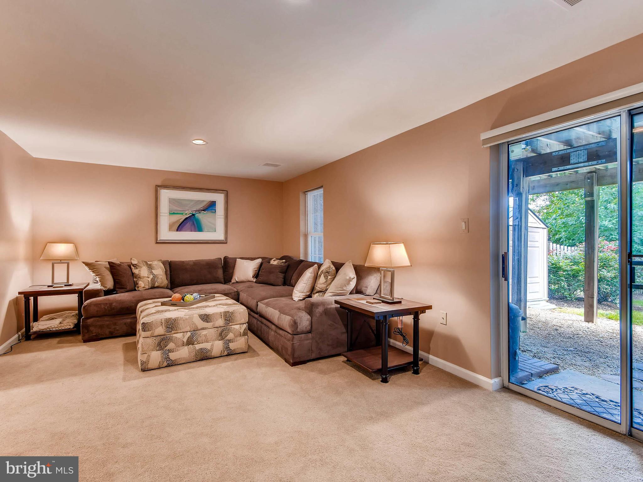 PADONIA COMPLEX - Residential