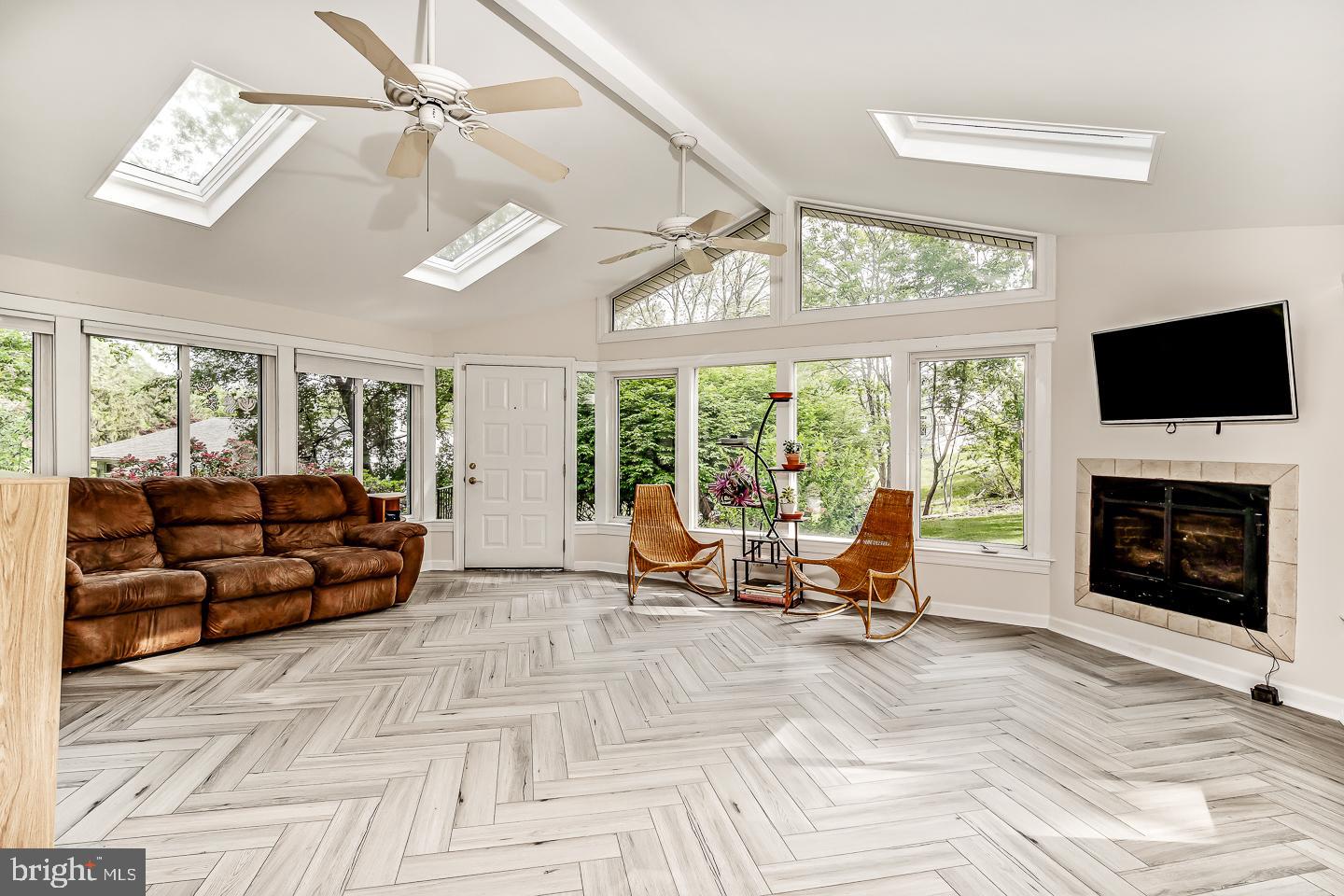 RIDDLEWOOD - Residential