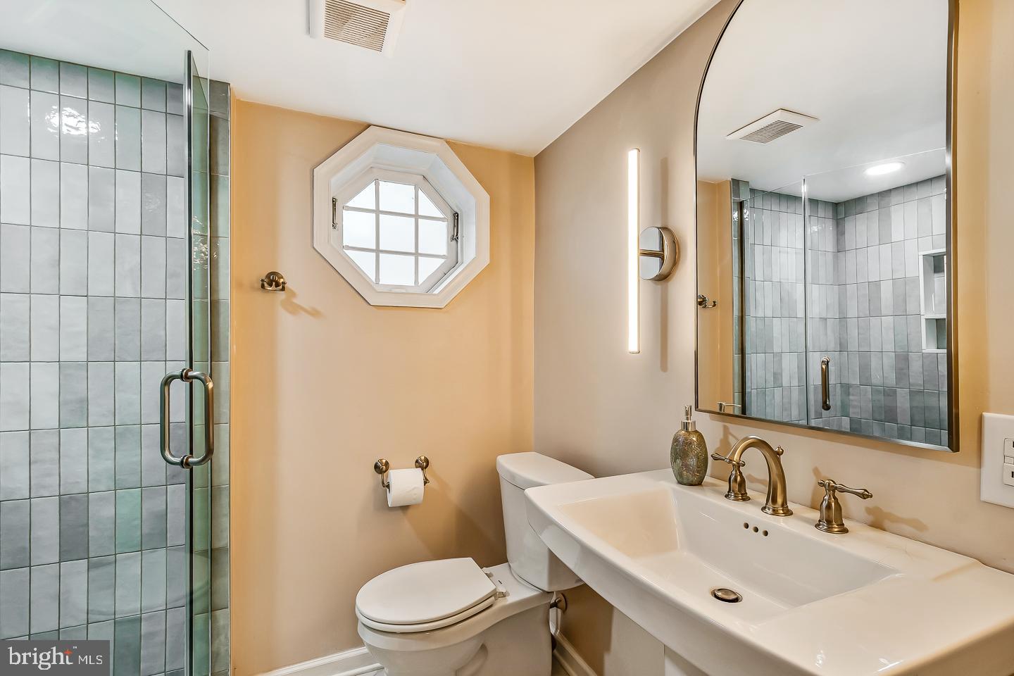 RIDDLEWOOD - Residential